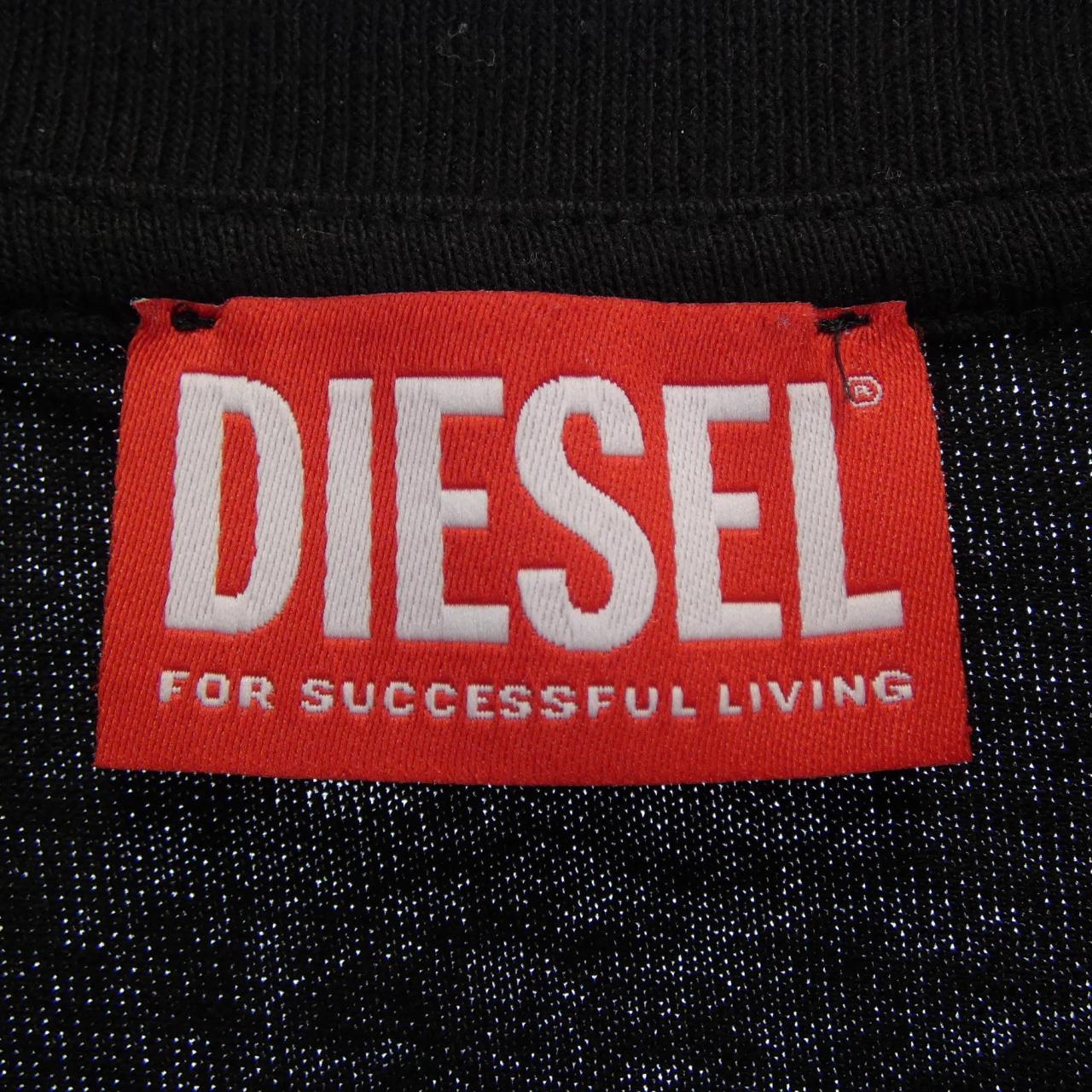 ディーゼル DIESEL Tシャツ