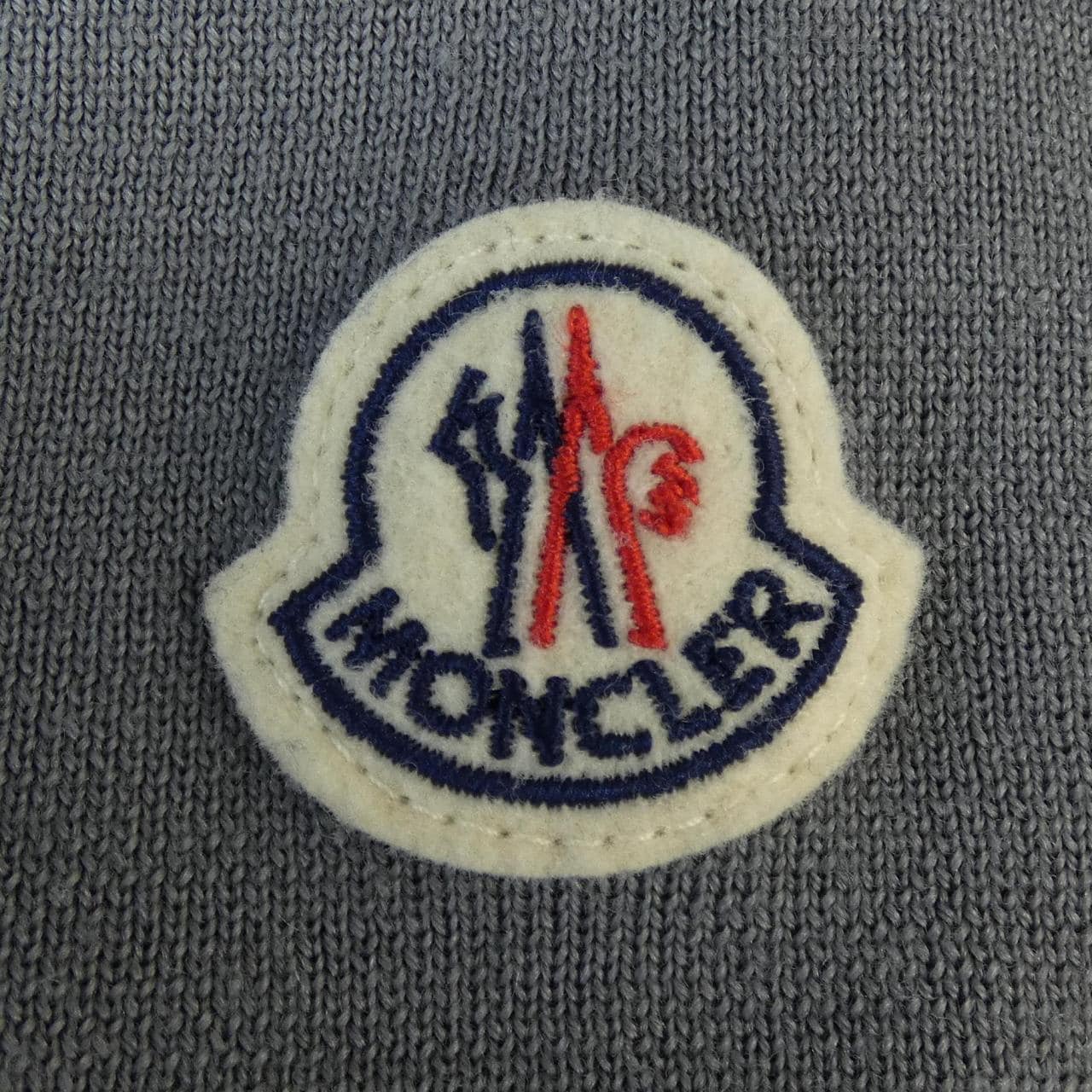 モンクレール MONCLER 20939B00030 ブルゾン