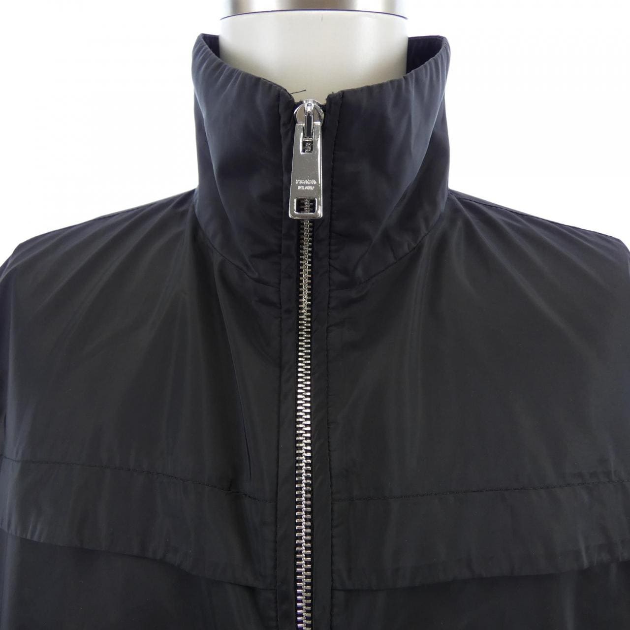 プラダ PRADA トライアングルロゴ SGN998 R201 106O ブルゾン