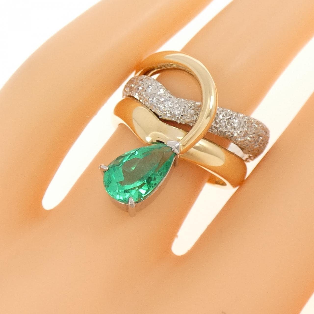 石川暢子 エメラルド リング 1.56CT