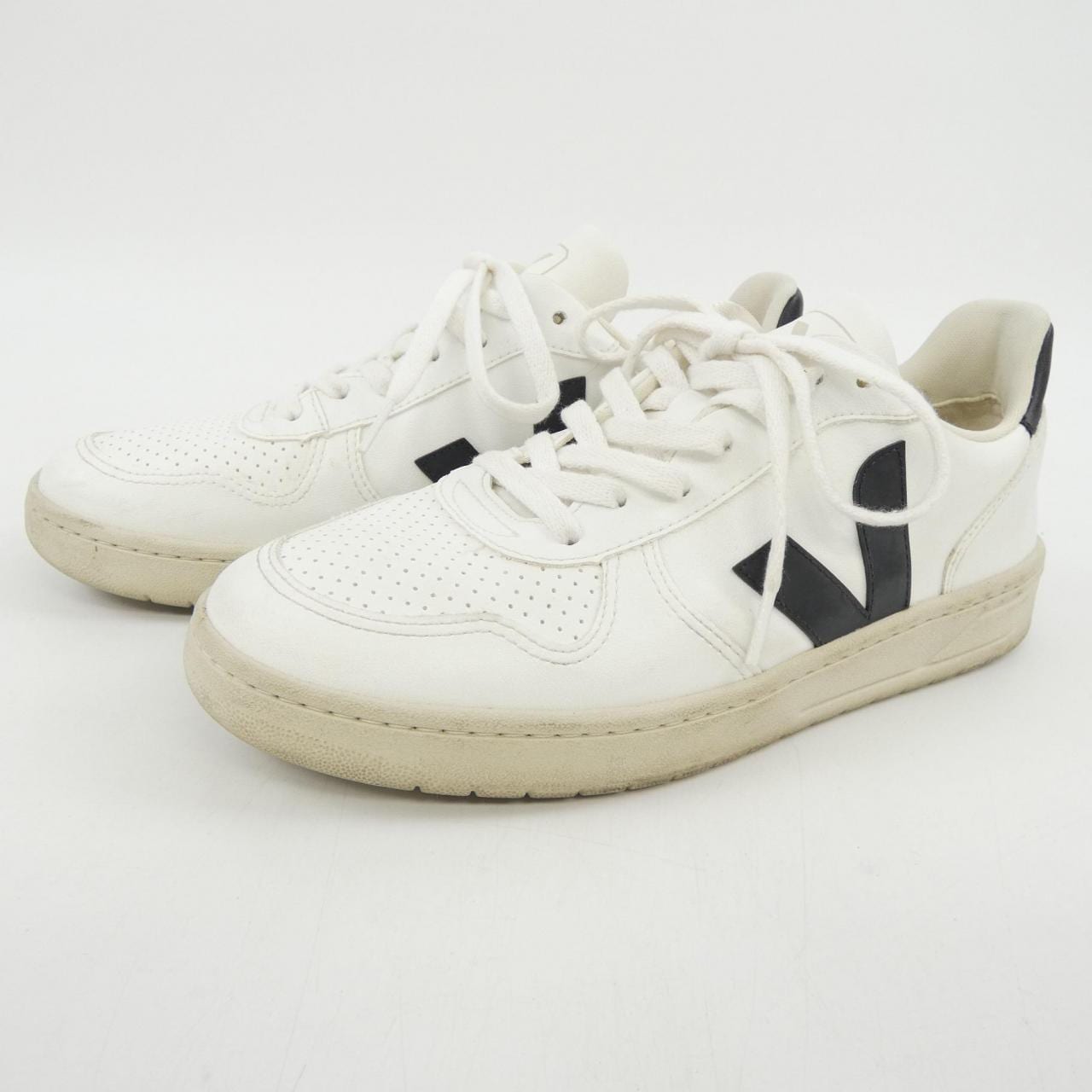 ヴェジャ VEJA スニーカー