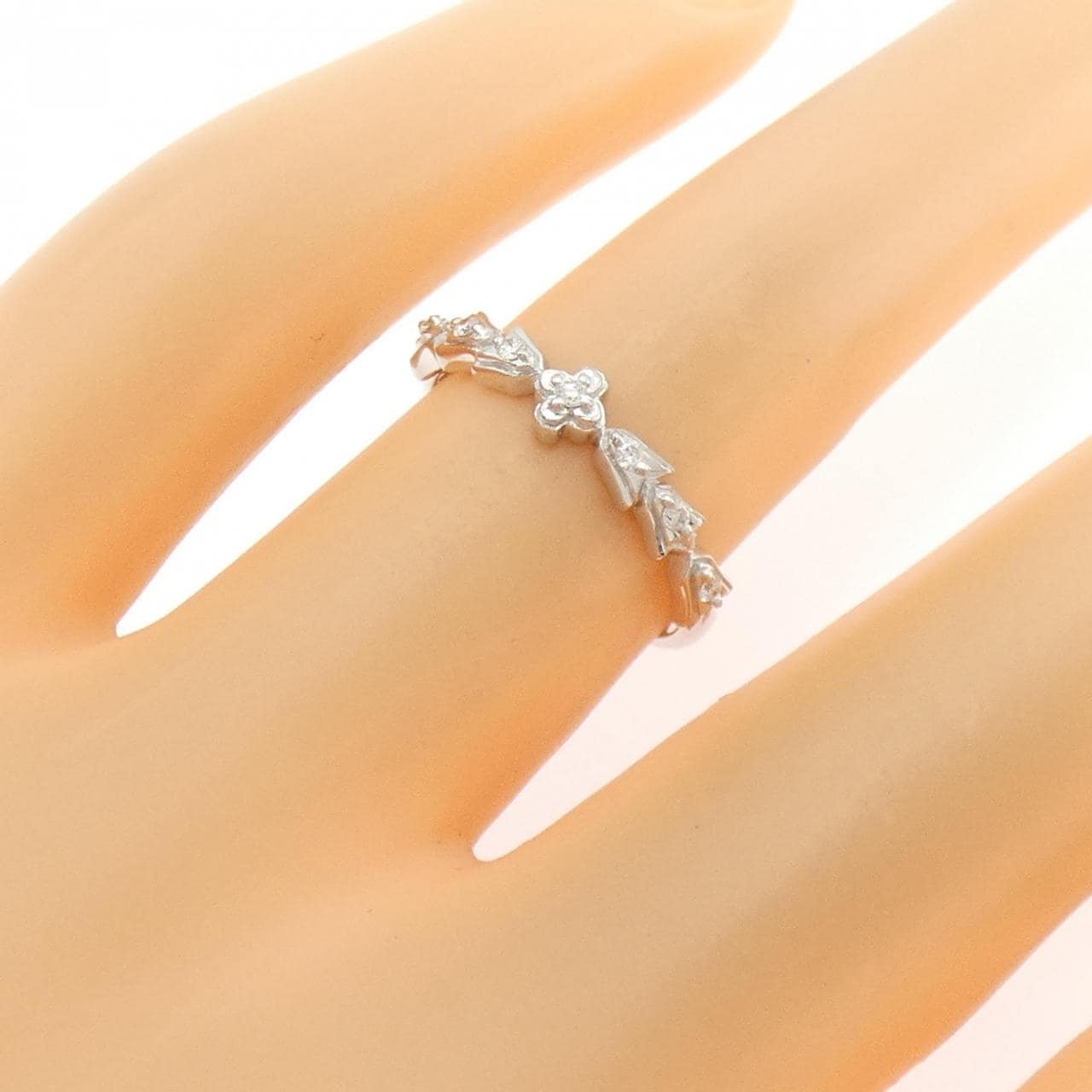 アーカー ダイヤモンド リング