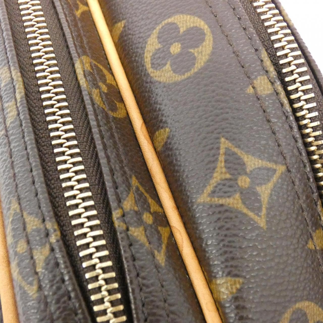 LOUIS VUITTON Monogram Reporter 28 厘米 M45254 单肩包