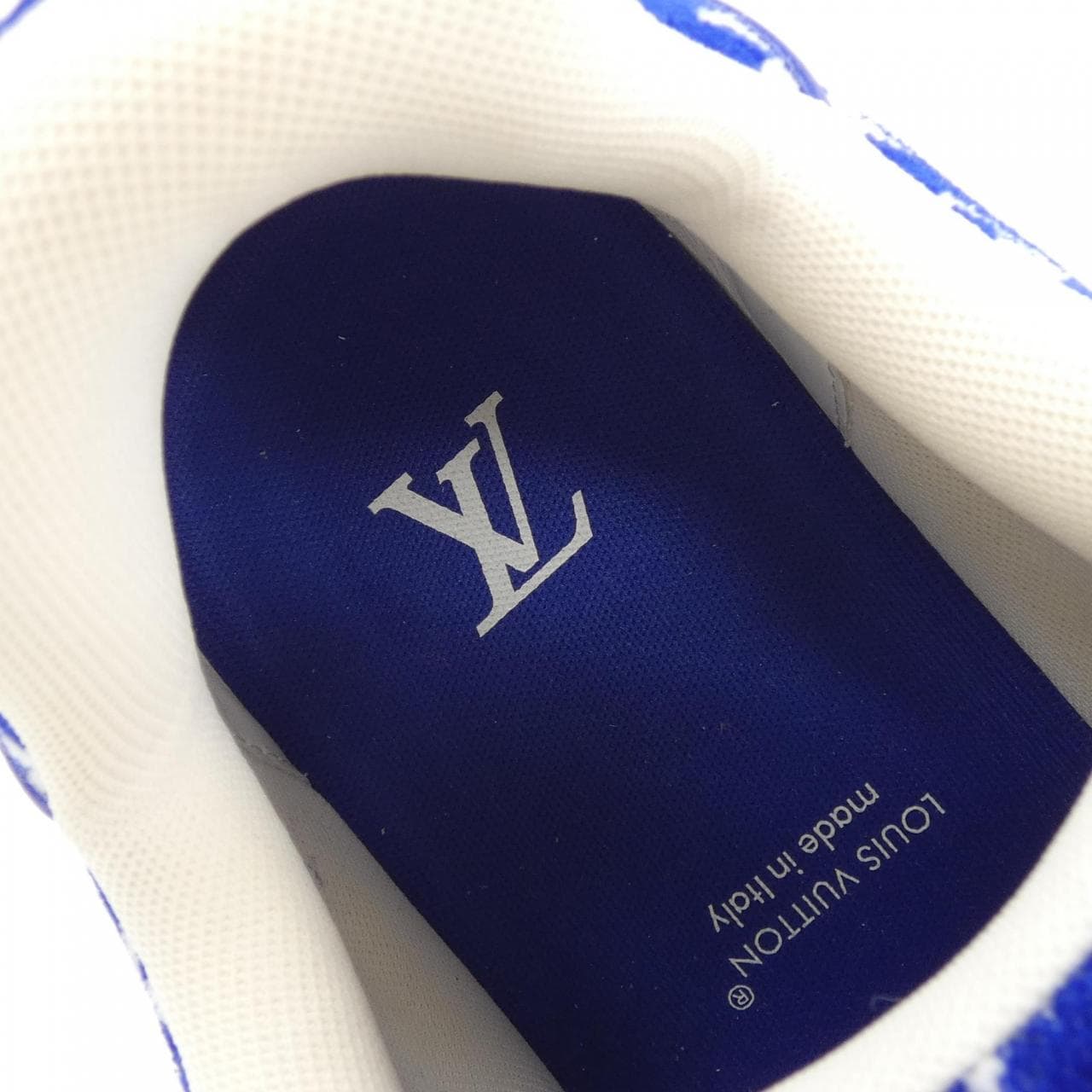 ルイヴィトン LOUIS VUITTON スニーカー