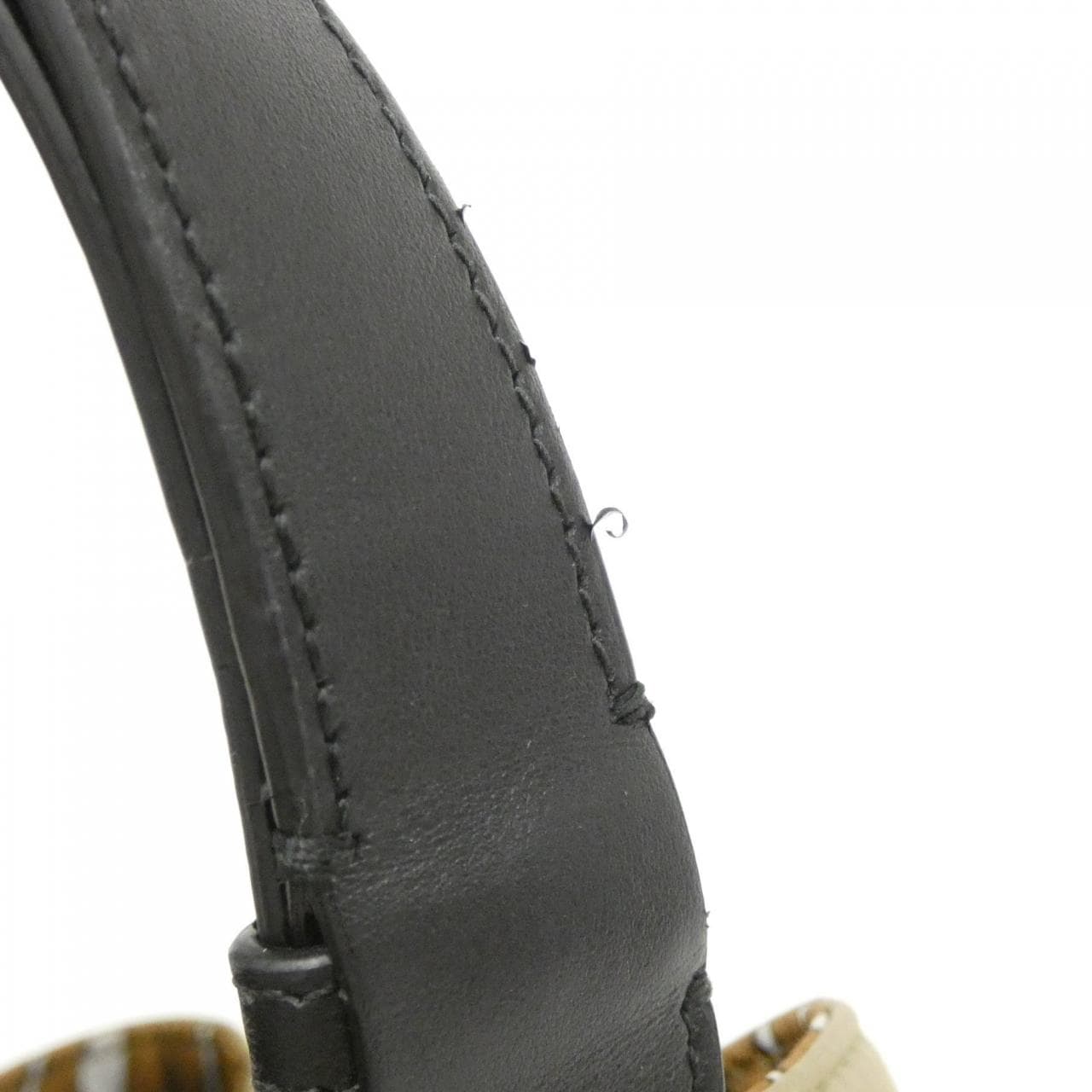 Christian DIOR DIOR Toujour 中 M2821OZCF 包袋