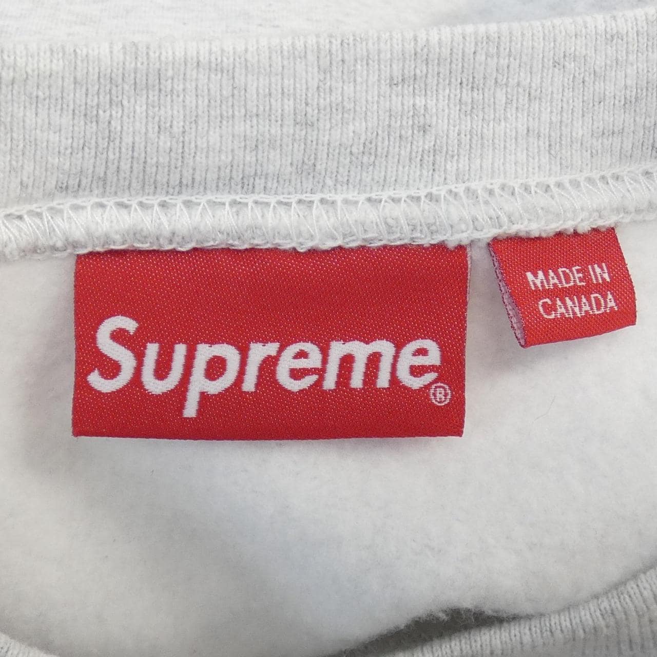 シュプリーム SUPREME Breed Crewneck スウェット