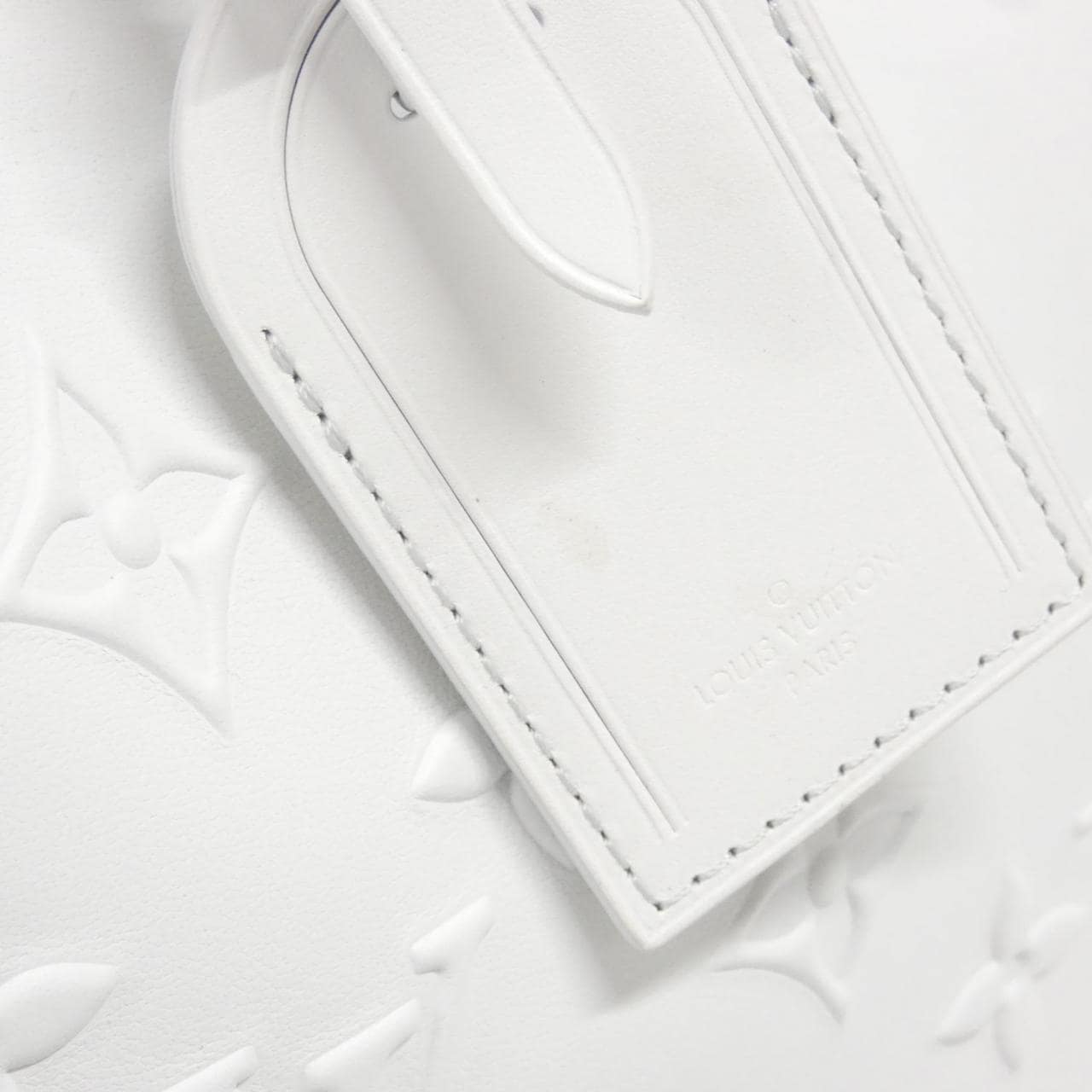 ルイヴィトン LVオーナメント サック プラ M21841 バッグ