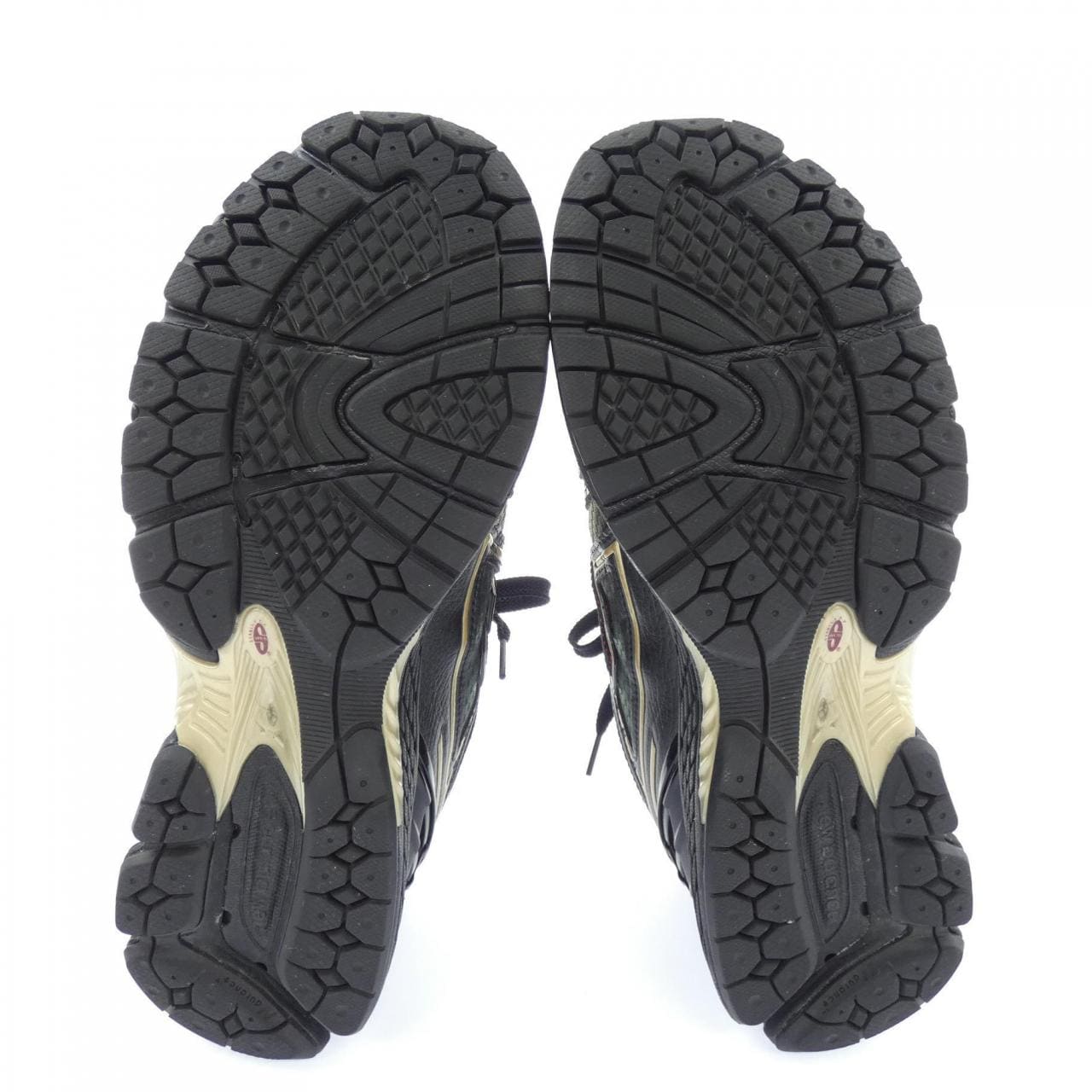 ニューバランス NEW BALANCE M1906RKS KITH スニーカー