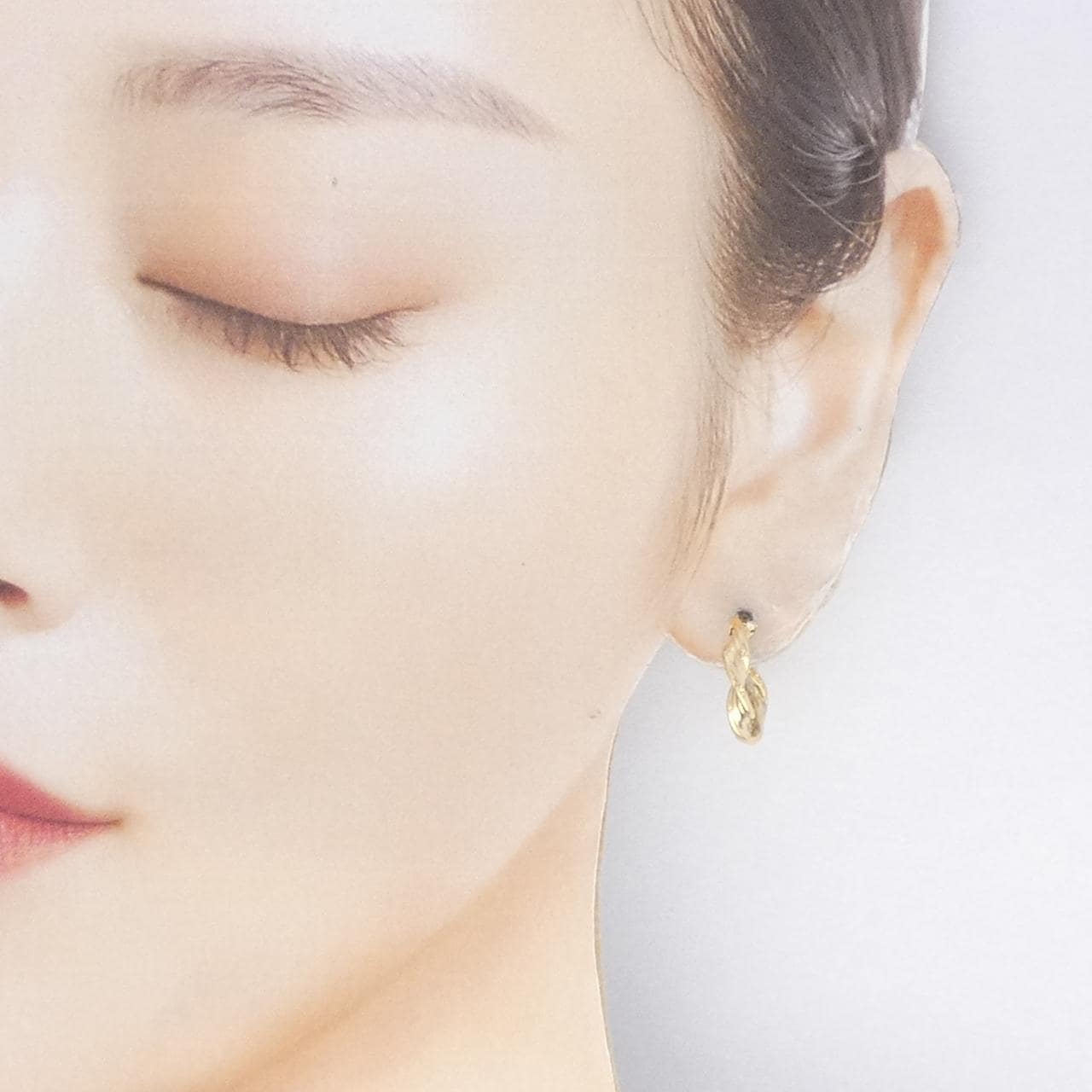 ウノアエレ 750YG ピアス