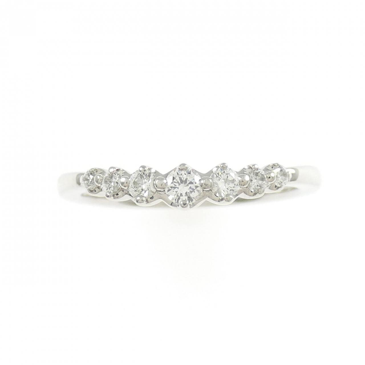 4゜C Diamond ring