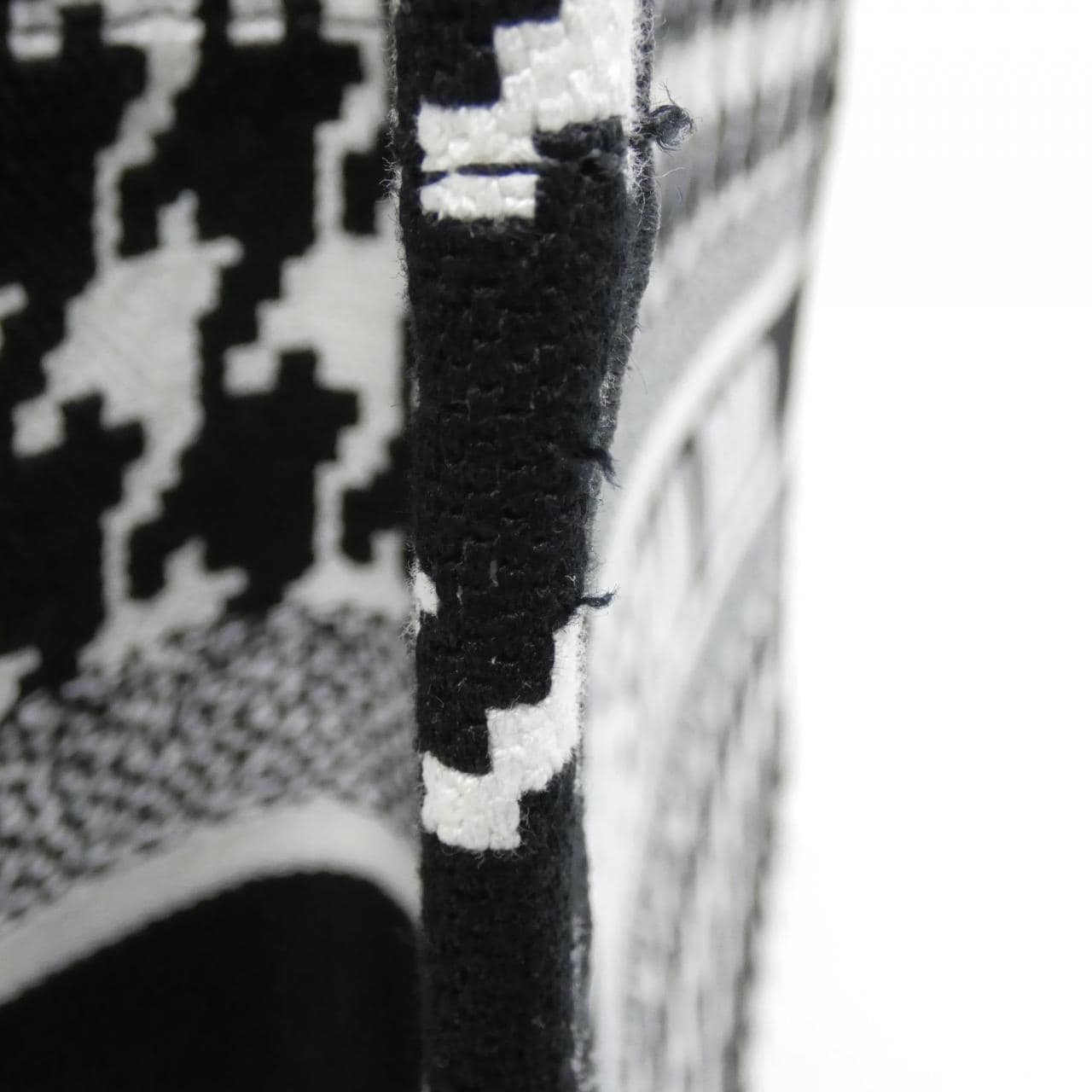 クリスチャンディオール ディオール ブック トート ミディアム M1296ZTQT バッグ