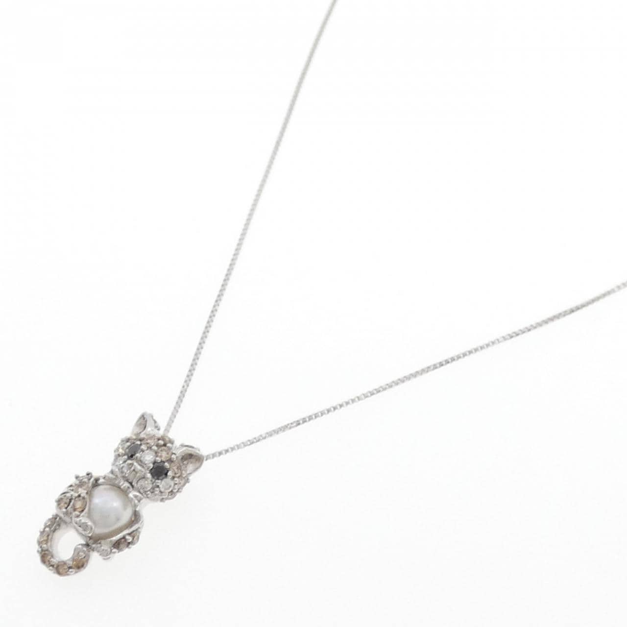 K18WG Cat Akoya Pearl Necklace