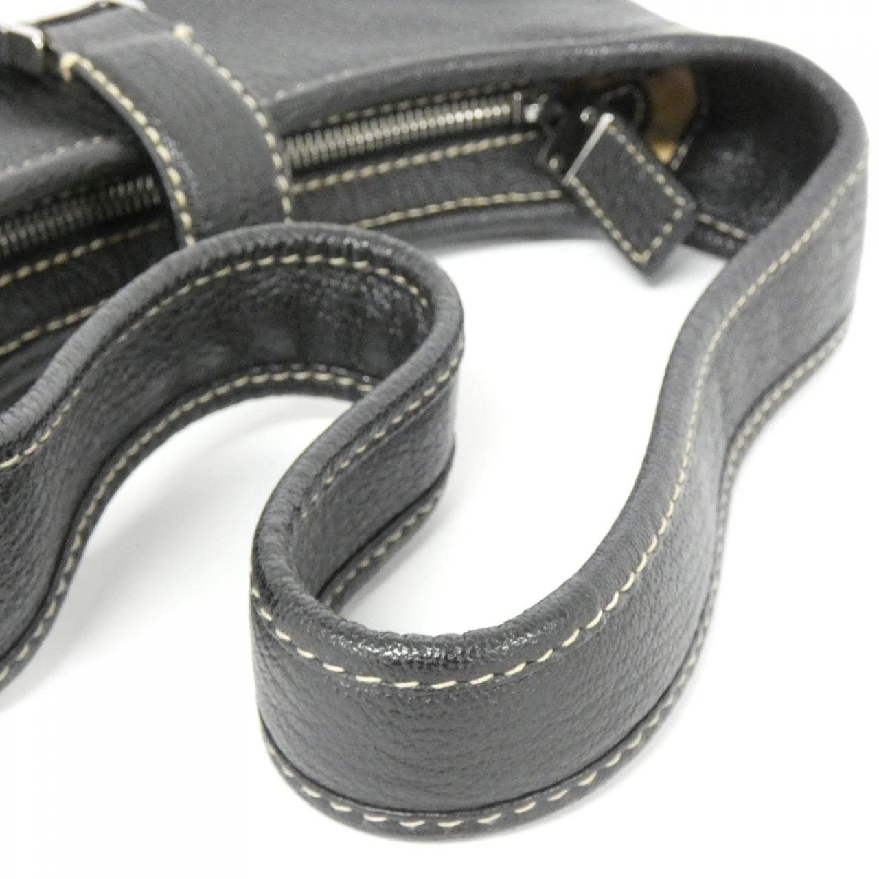 【ヴィンテージ】サルヴァトーレフェラガモ 21 0734 ショルダーバッグ