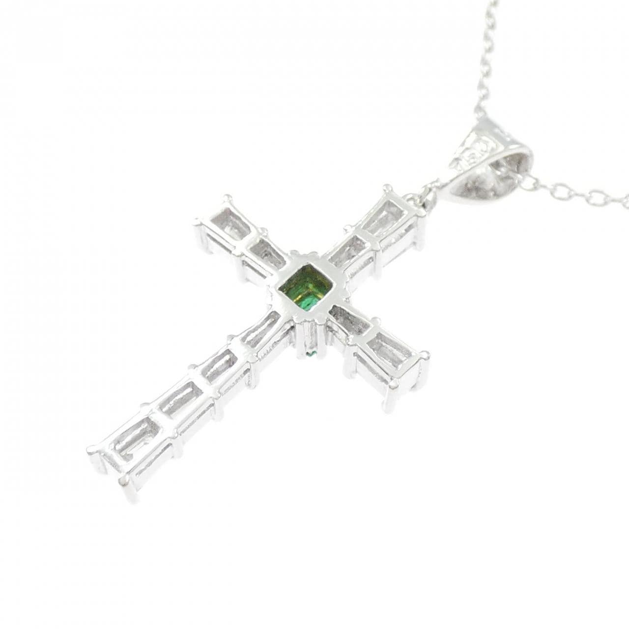 750WG/K18WG クロス エメラルド ネックレス