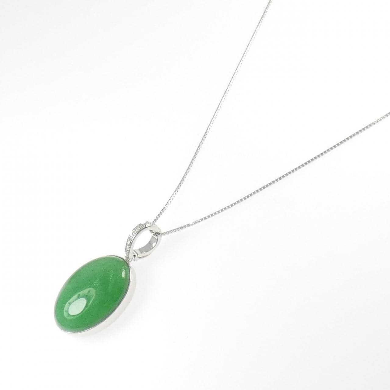 K18WG ヒスイ ネックレス 19.28CT