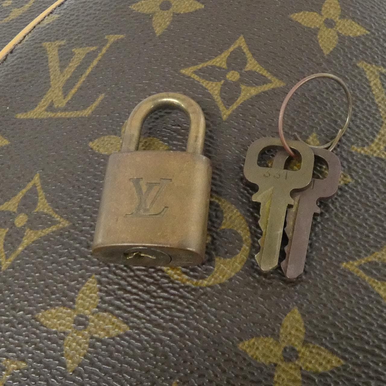 ルイヴィトン モノグラム エリプス PM M51127 バッグ