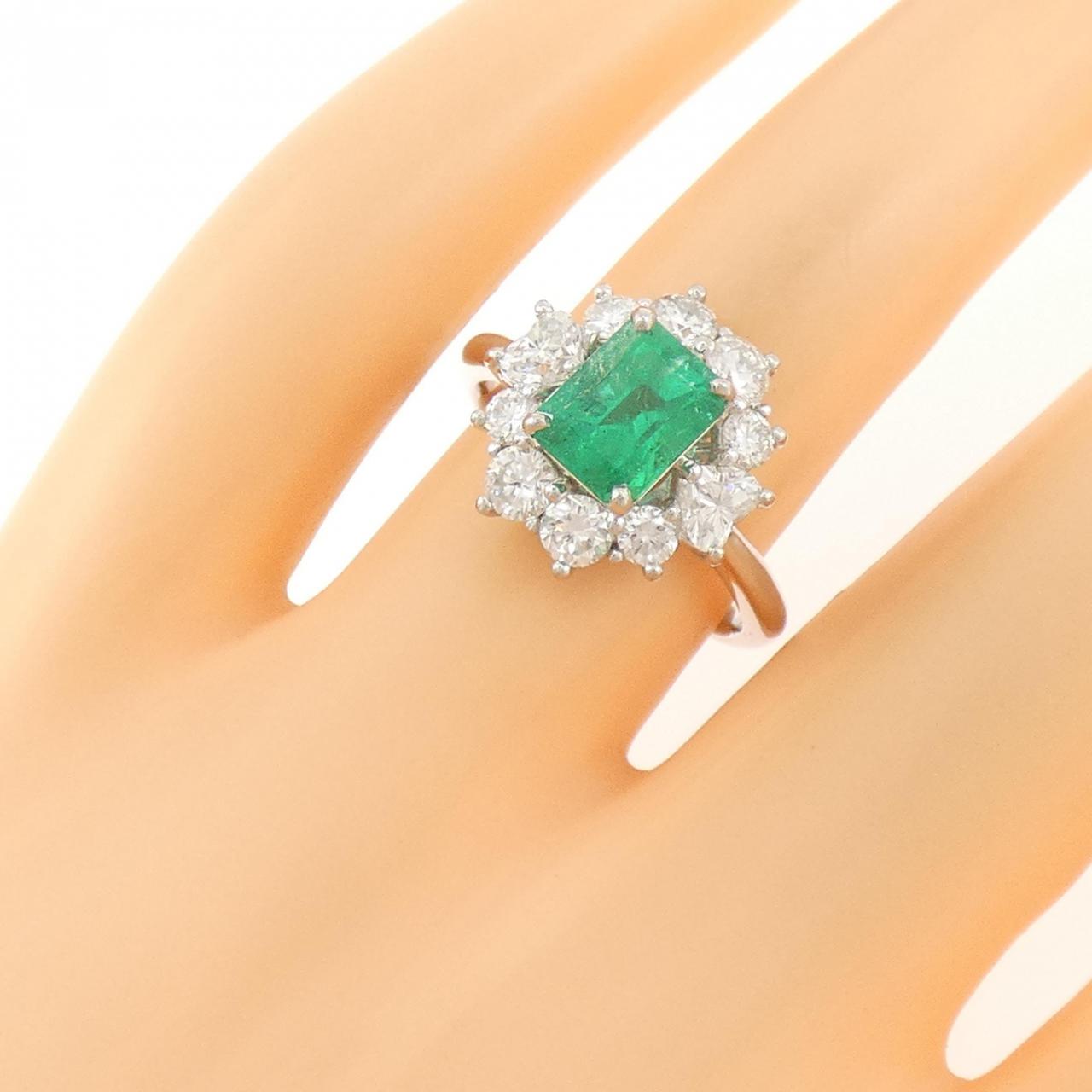 PT900 エメラルド リング 1.351CT