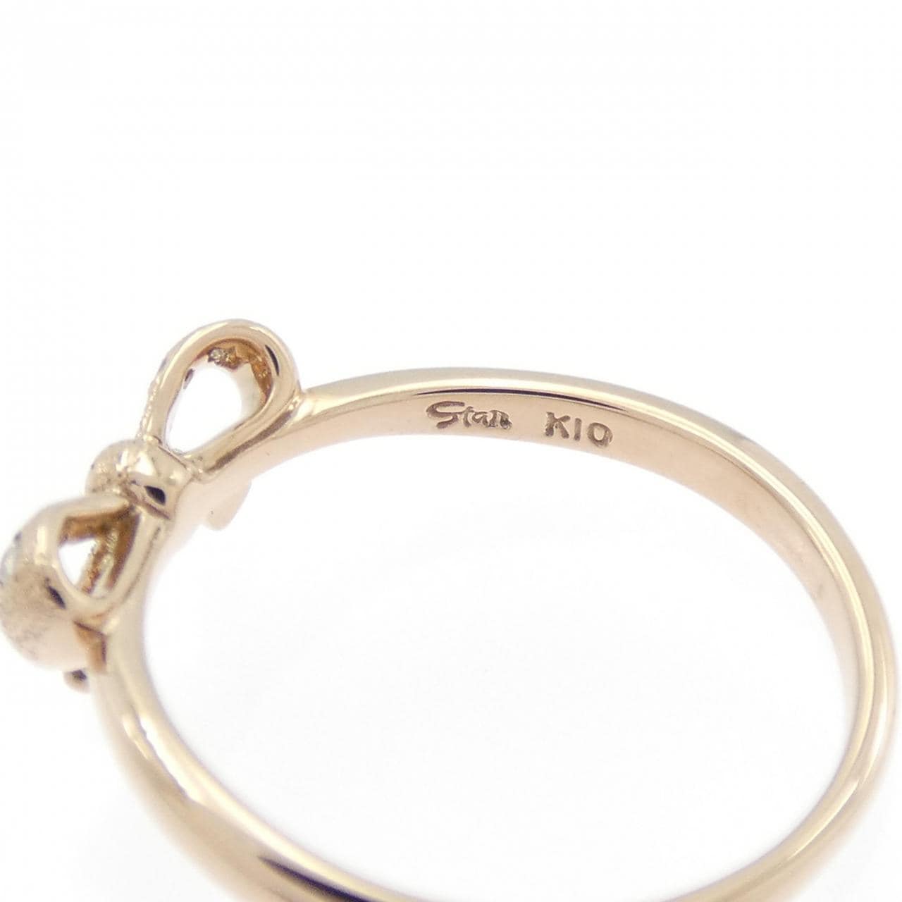 スタージュエリー リボン ダイヤモンド リング 0.03CT