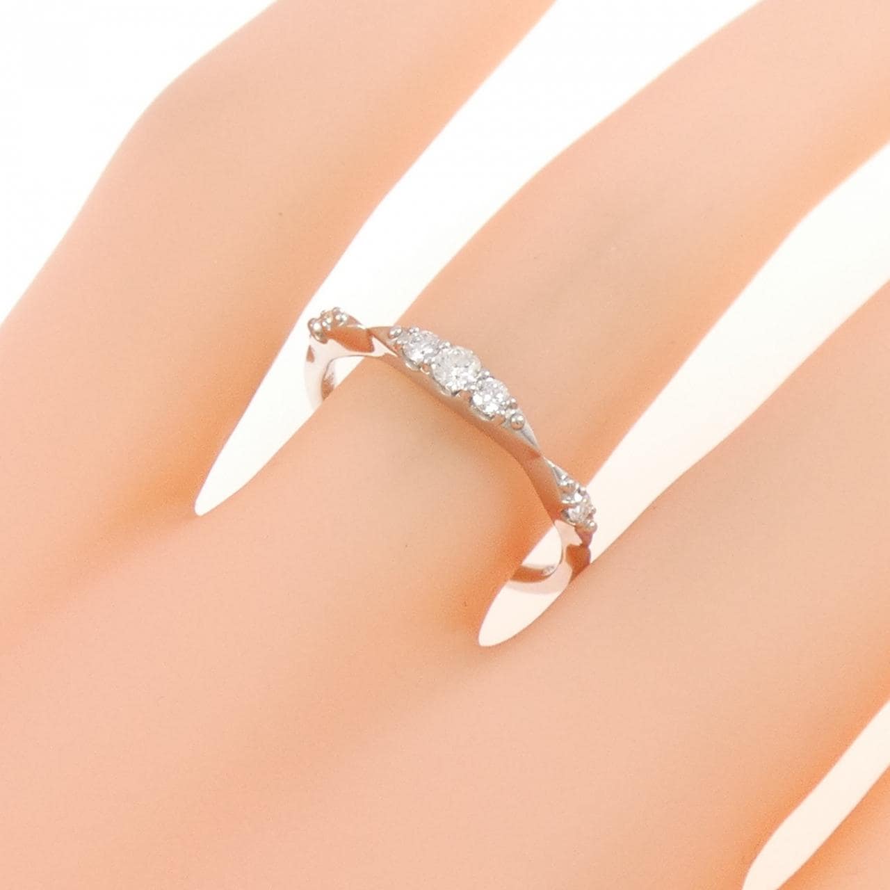 フェスタリア ダイヤモンド リング 0.05CT