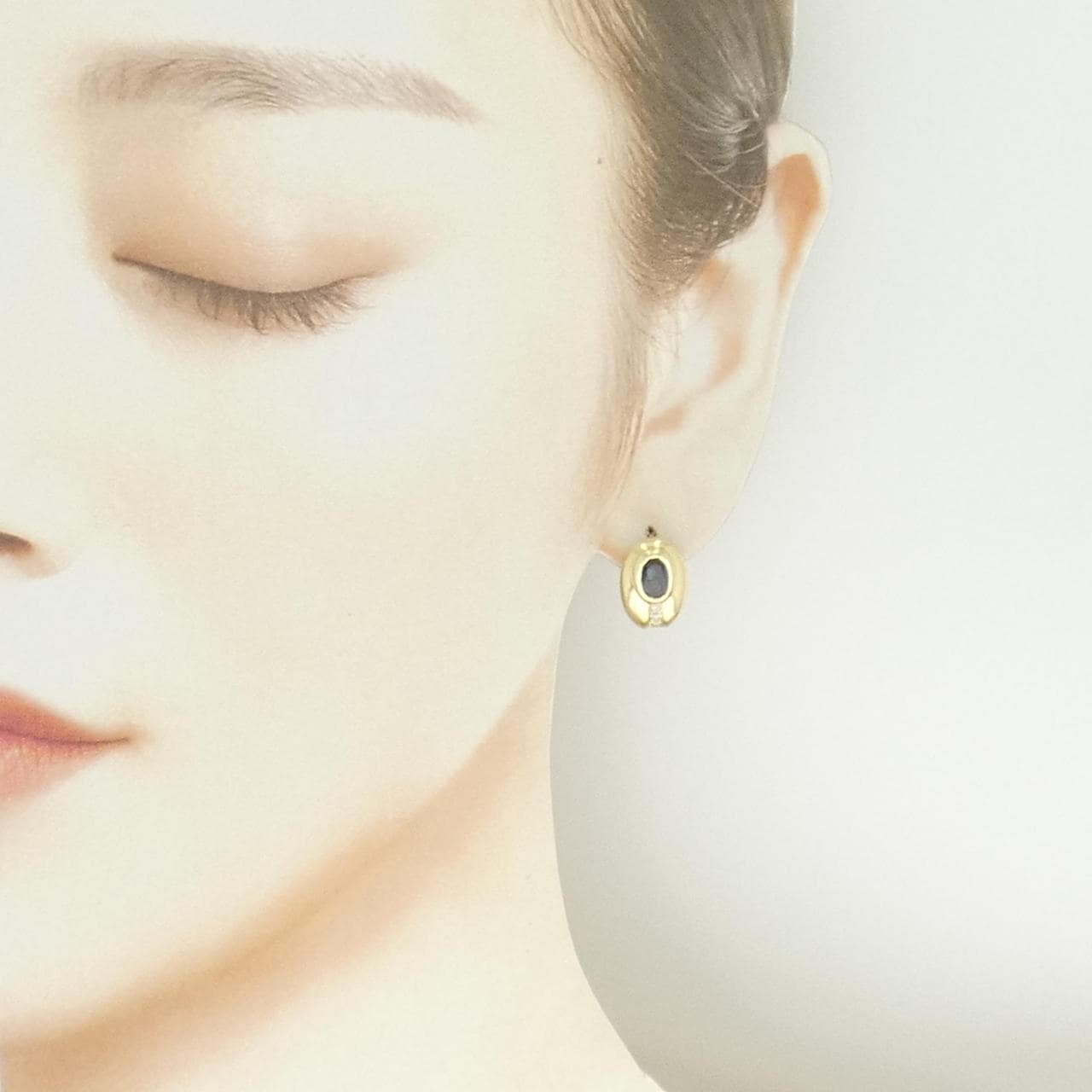 K18YG サファイヤ ピアス 1.85CT