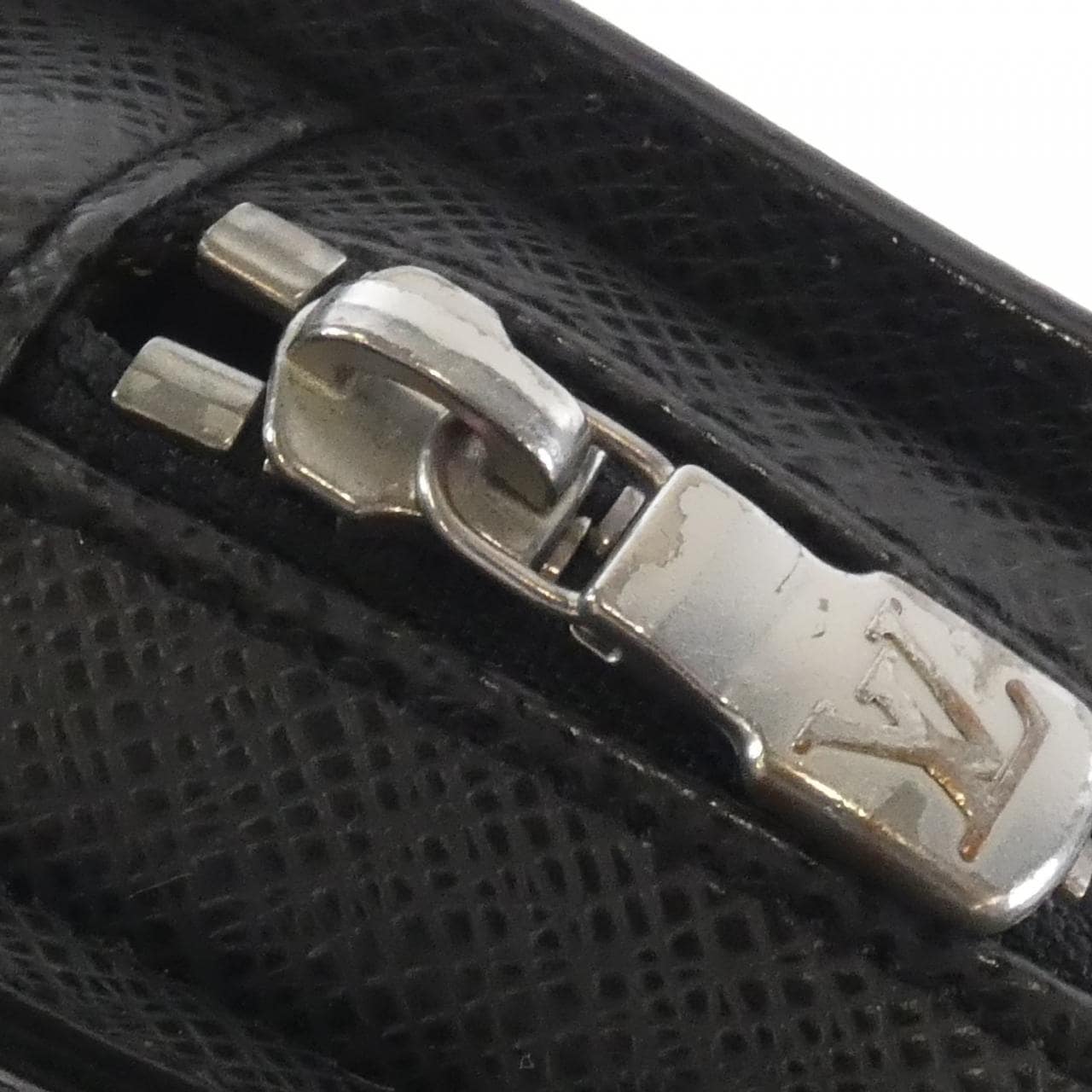 ルイヴィトン タイガ バイカル M30182 セカンドバッグ