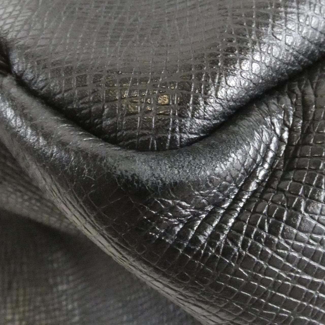 ルイヴィトン タイガ ラマ ディスカバリー バックパック M30230 リュックサック