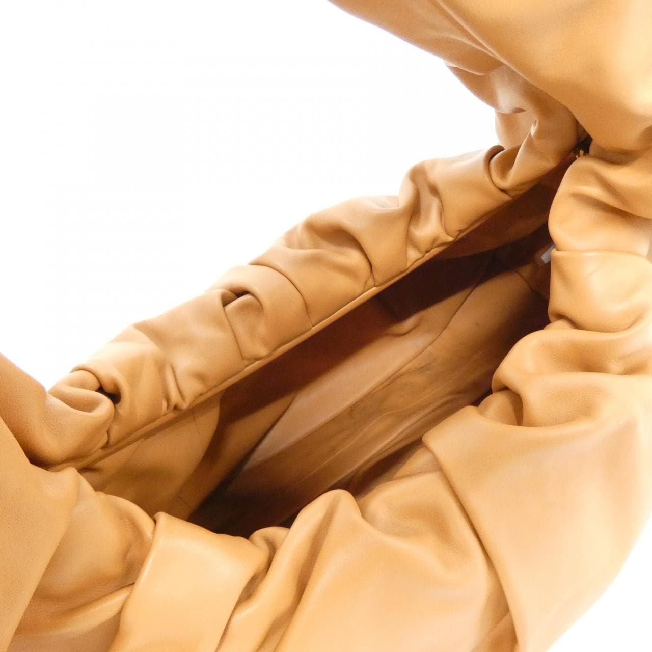 ボッテガヴェネタ 607984 VCP40 ショルダーバッグ