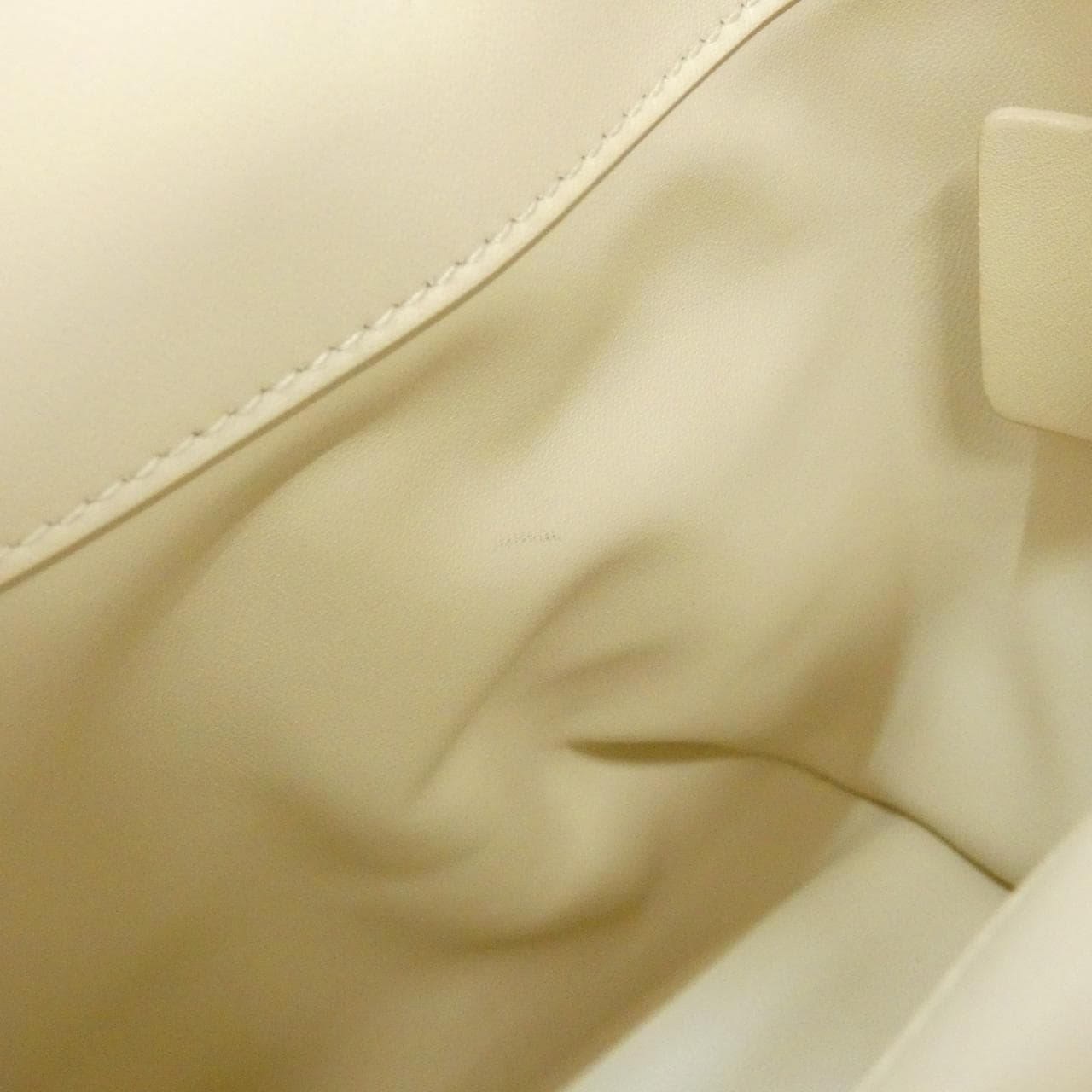 クリスチャンディオール ディオール トゥジュール バーティカル トート スモール M2835OSNW バッグ