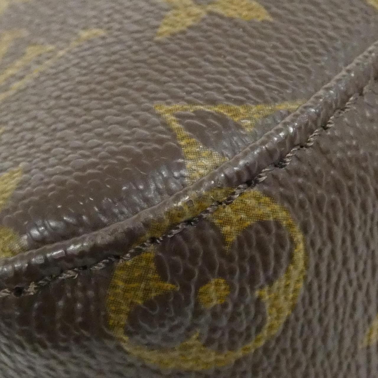 ルイヴィトン モノグラム ルーピング MM M51146 ショルダーバッグ