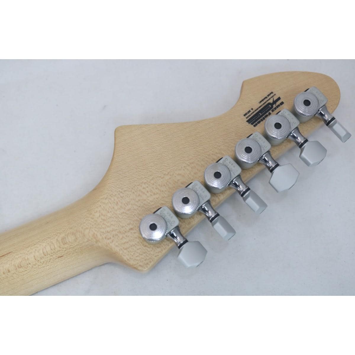 Ｔ’ｓ　ＧＵＩＴＡＲＳ　ＤＳＴ－ＳＰＡＬＴＥＤ　ＭＡＰＬＥ　ＭＯＤ