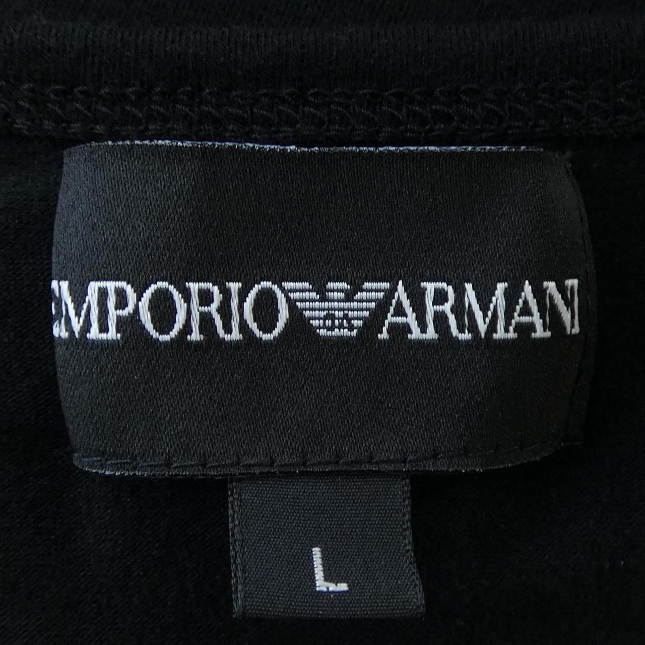 エンポリオアルマーニ EMPORIO ARMANI トップス