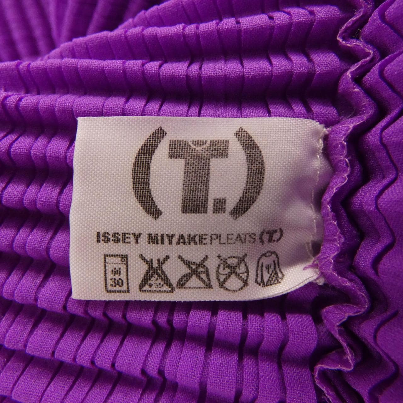 イッセイミヤケ ISSEY MIYAKE PP01FK905 トップス