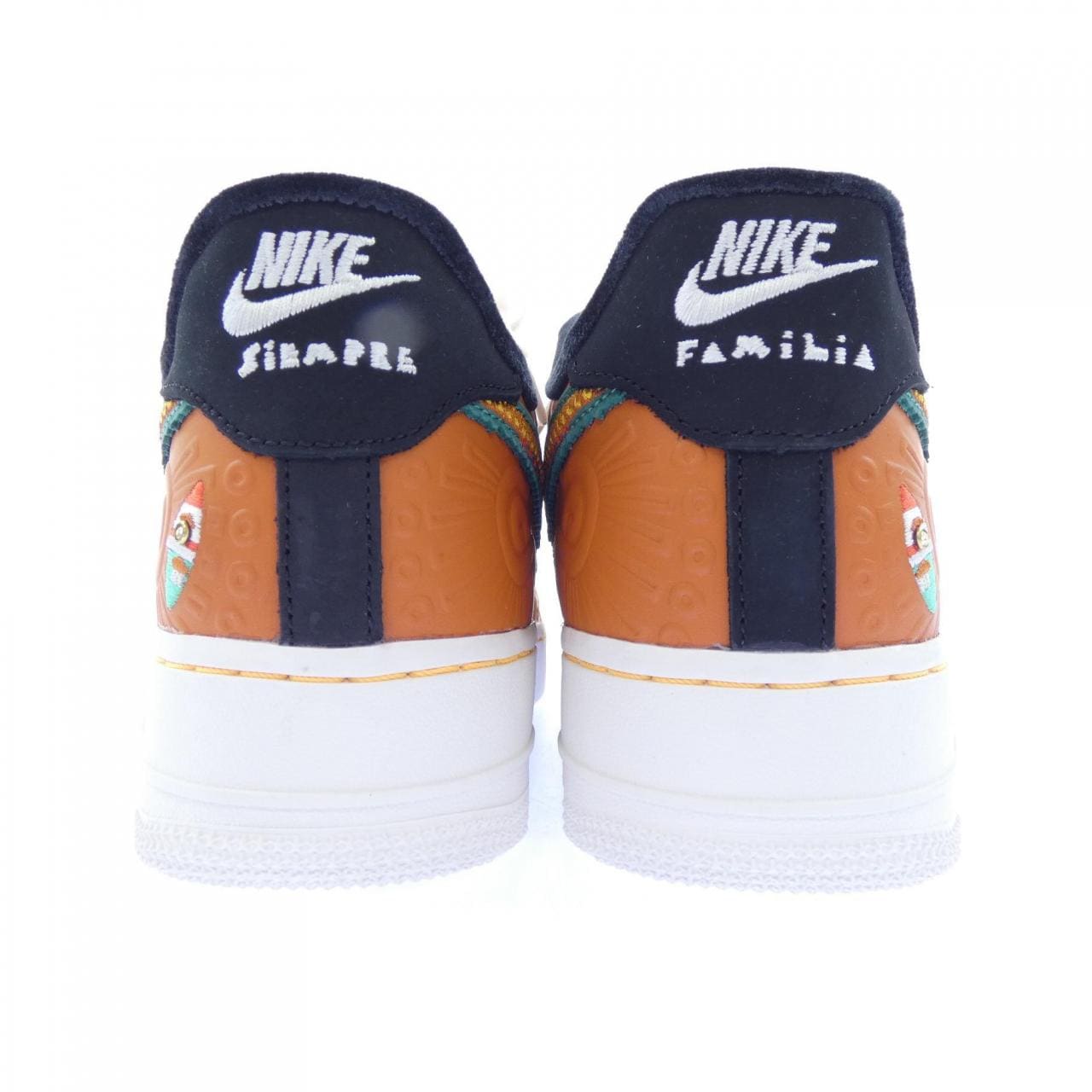 ナイキ NIKE DO2157-816 スニーカー