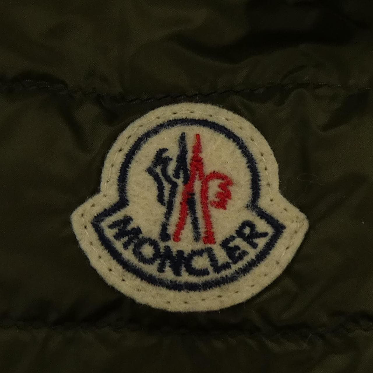 モンクレール MONCLER CHANYA ダウンジャケット