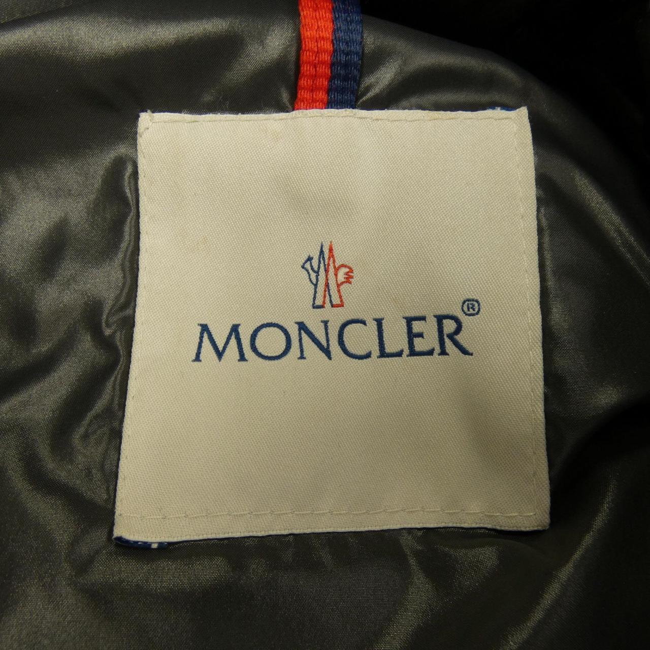 MONCLER蒙克勒羽绒服