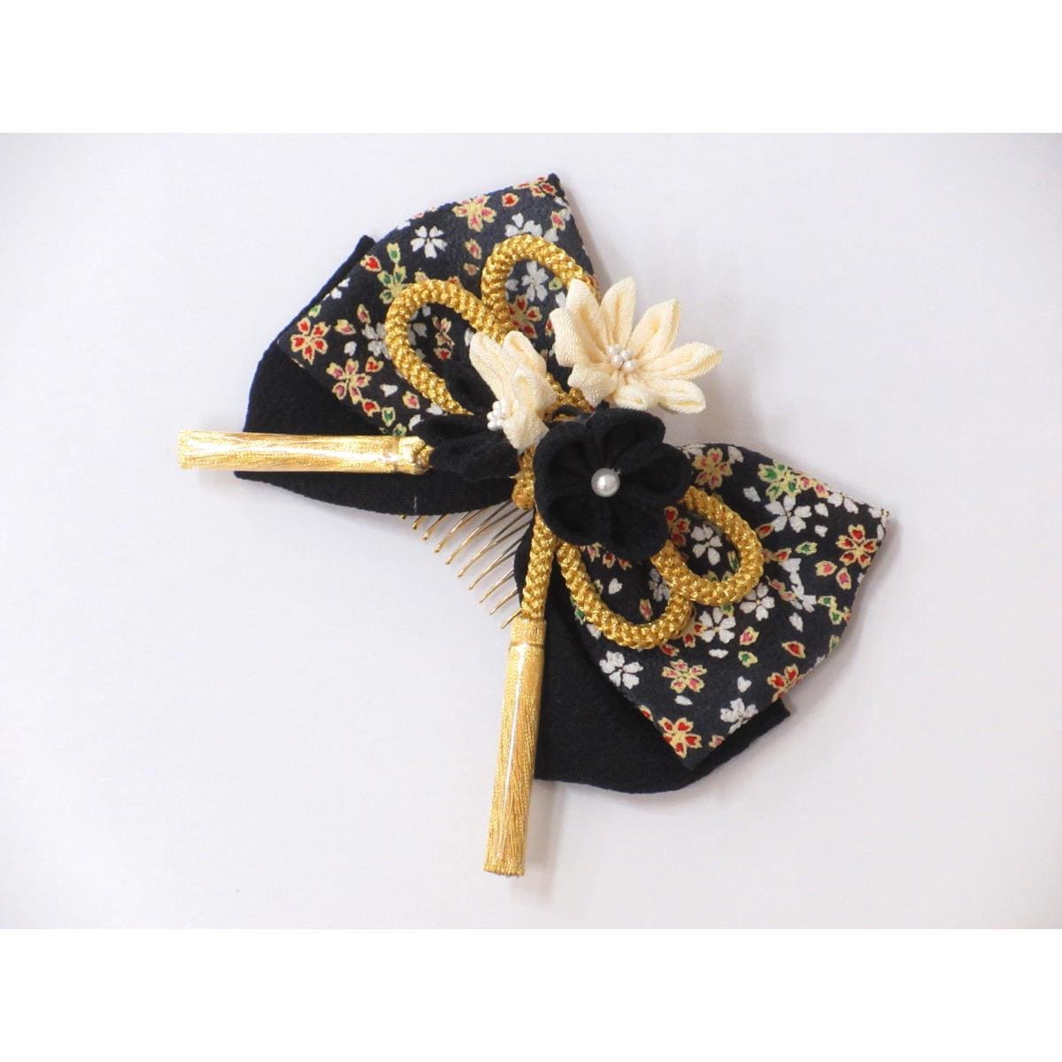 【新品】髪飾り　リボン