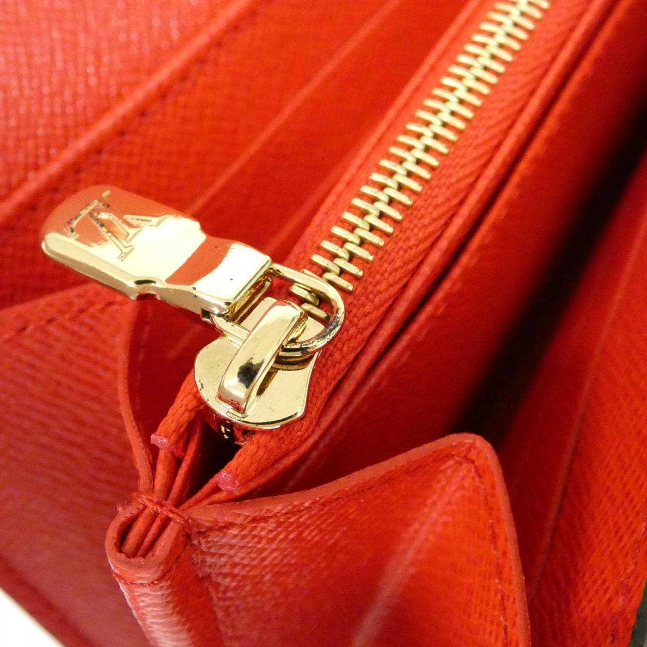 ルイヴィトン モノグラム ポルトフォイユ サラ M62236 財布