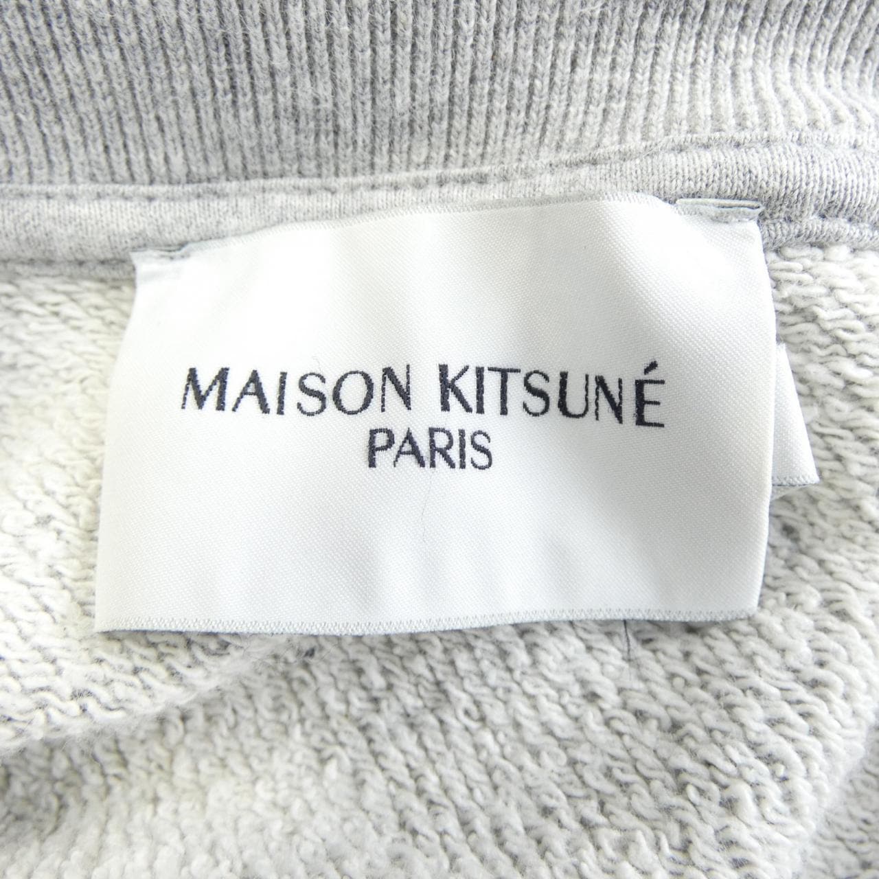 メゾンキツネ MAISON KITSUNE FW00335KM0001 スウェット