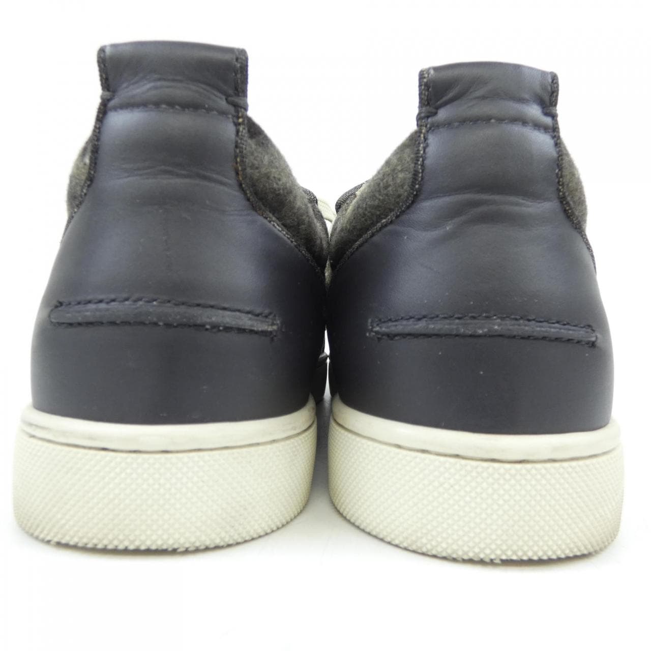 クリスチャンルブタン CHRISTIAN LOUBOUTIN スニーカー