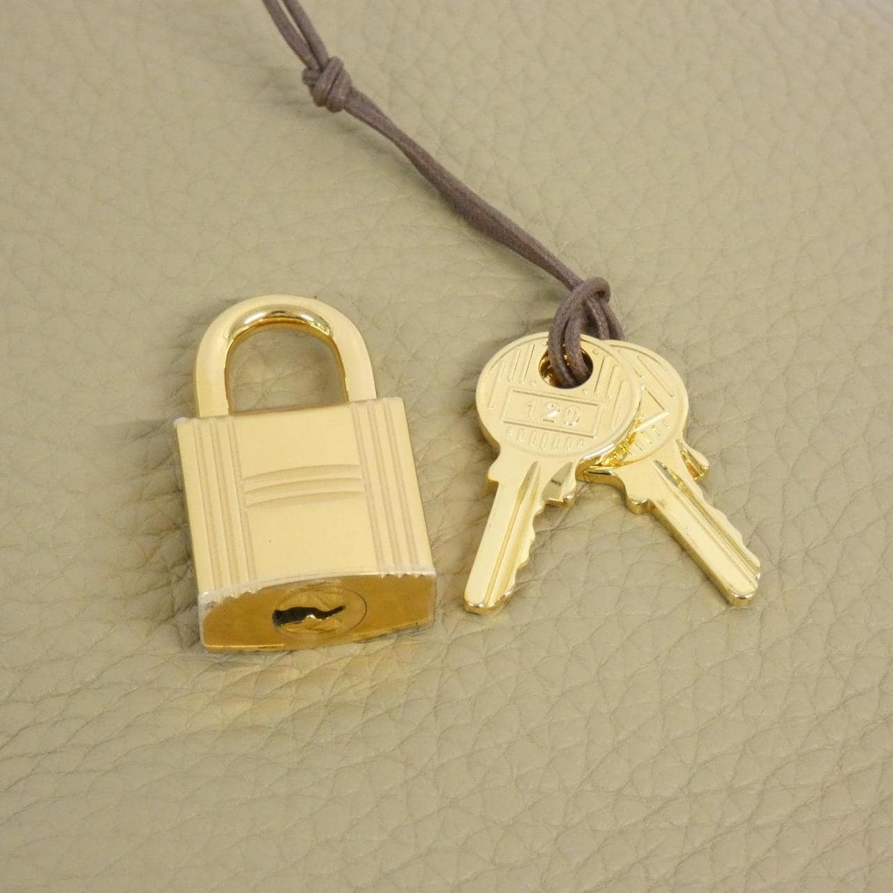 【未使用品】エルメス ピコタン ロック MM 060991CC バッグ