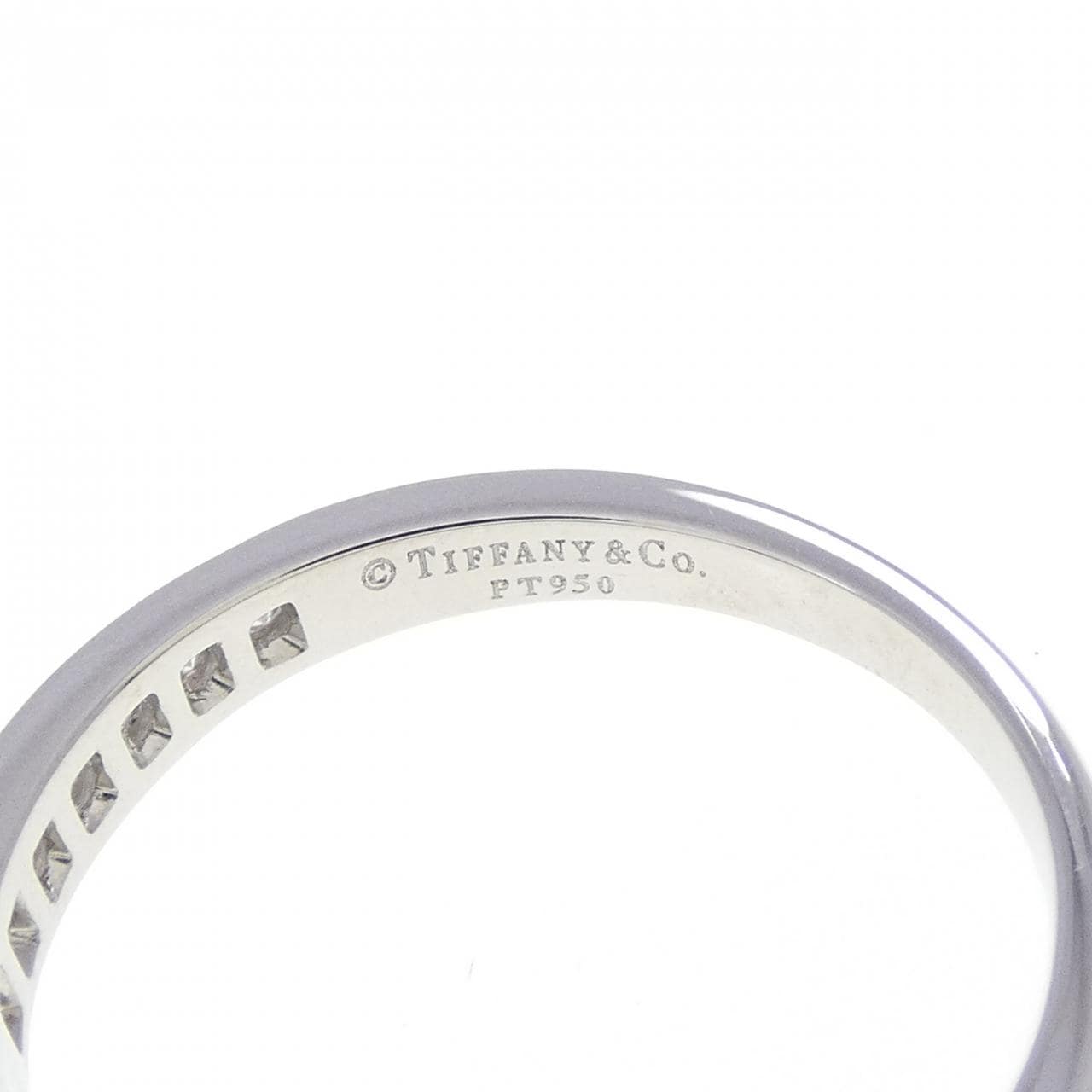 ティファニー ソリティア チャネルセッティング リング 0.36CT I VVS2 3EXT