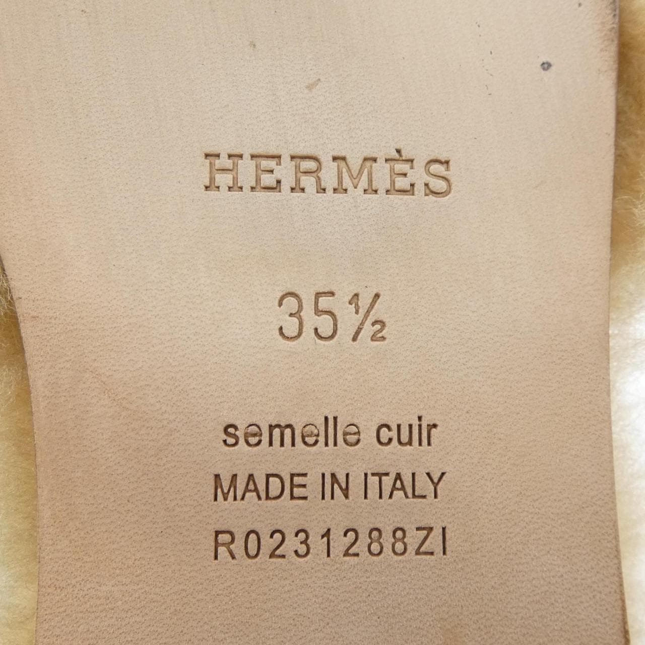 エルメス HERMES オラン シアリング 231288Z サンダル