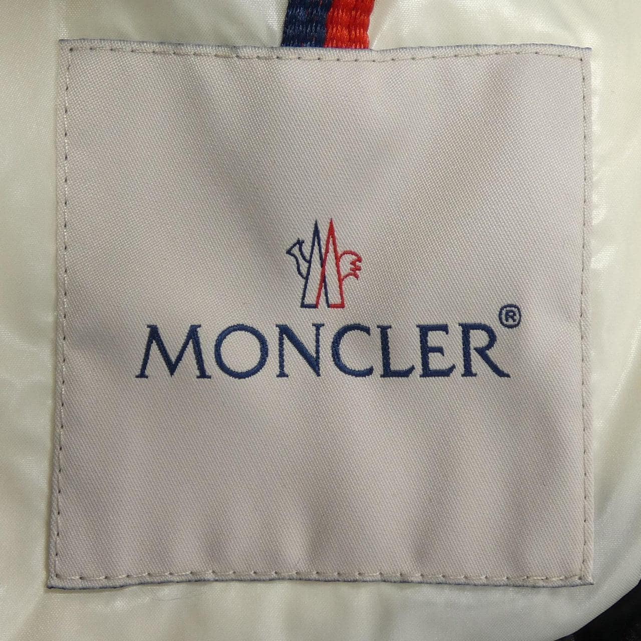 MONCLER VISTULE down jacket