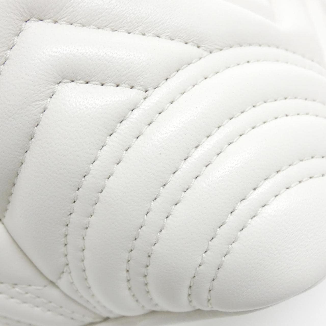 グッチ GG MARMONT スモール トート バッグ 847386 AAFA1 バッグ