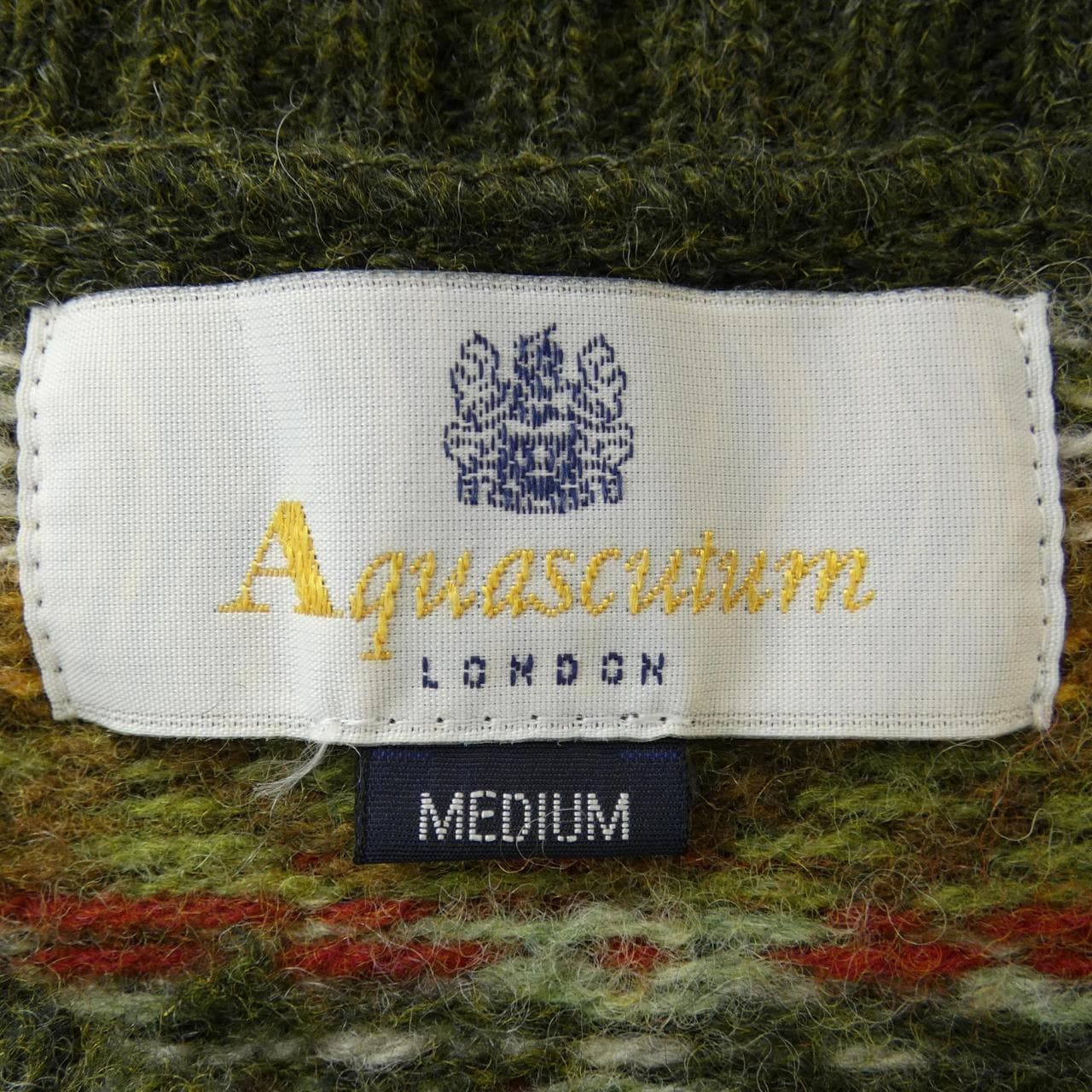 アクアスキュータム Aquascutum ニット
