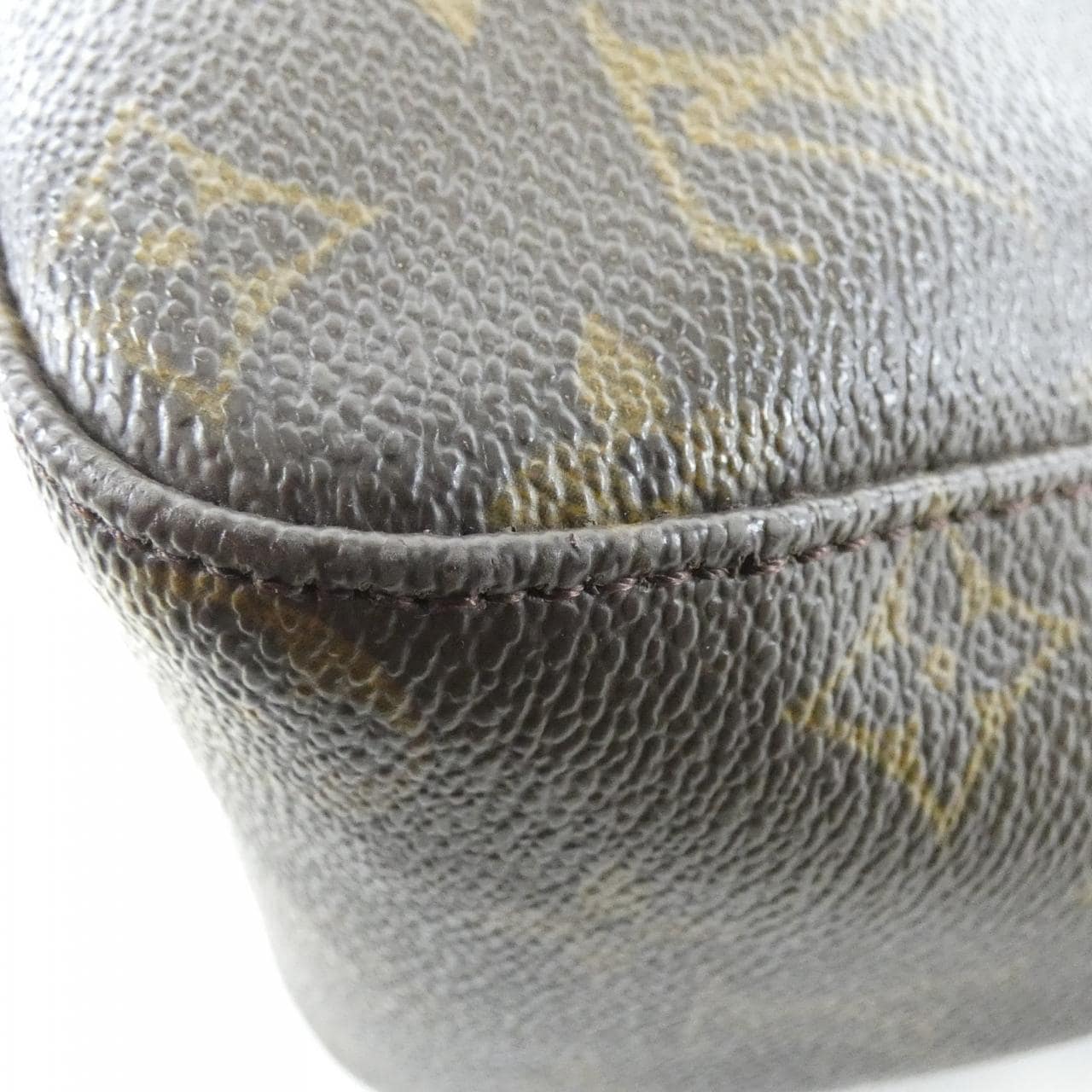 ルイヴィトン モノグラム ルーピング GM M51145 ショルダーバッグ