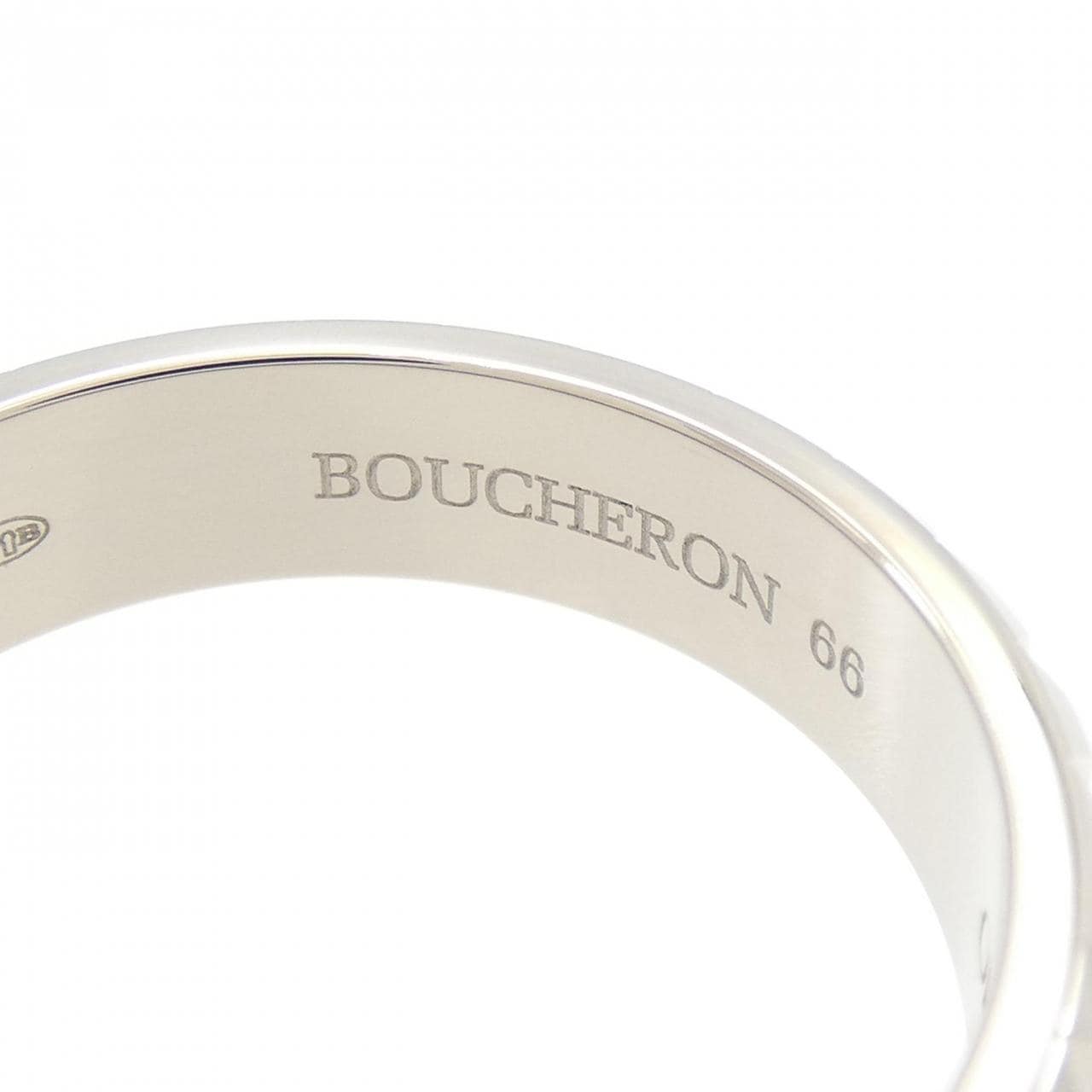 Boucheron鑽石尖角戒指