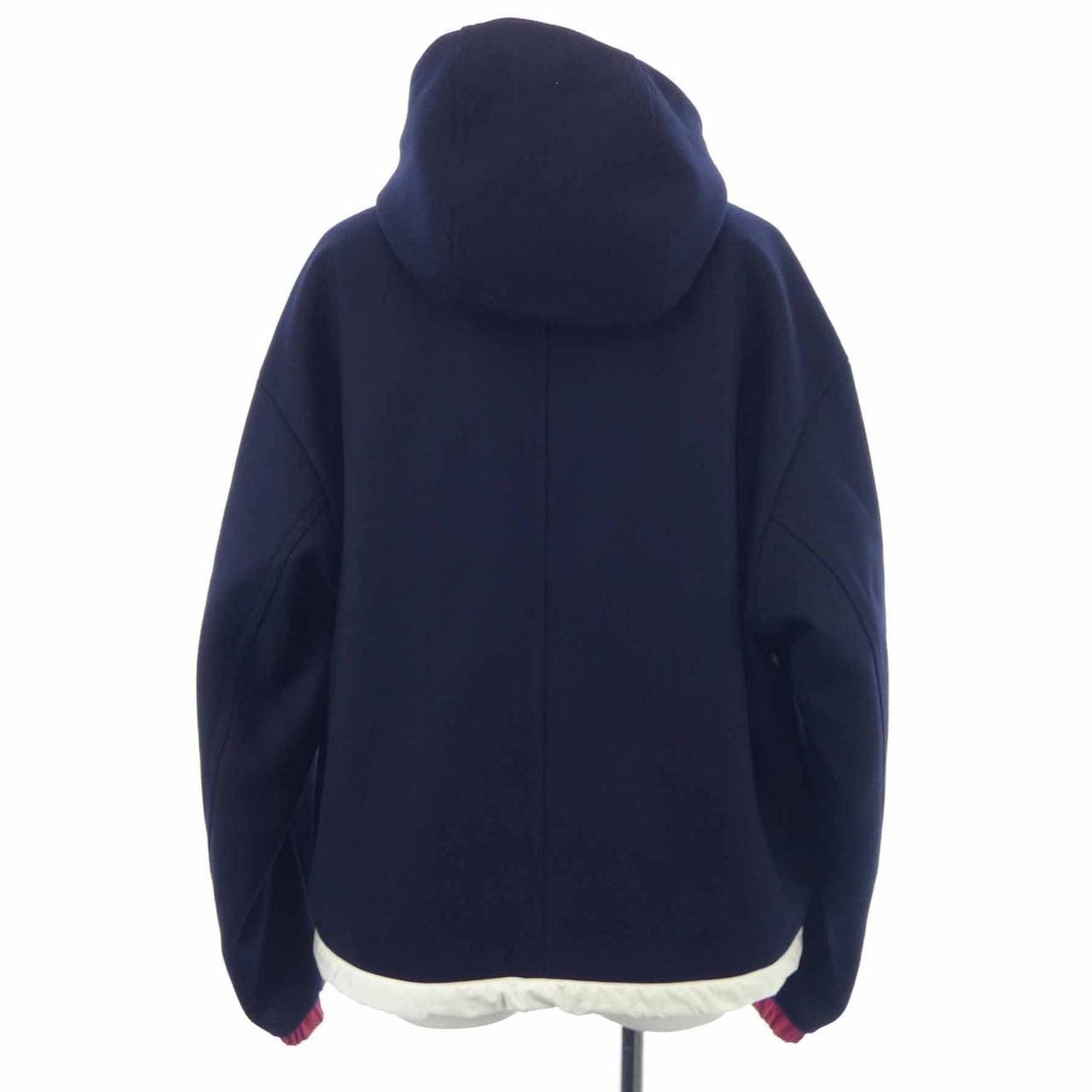 MONCLER蒙克勒羽绒服