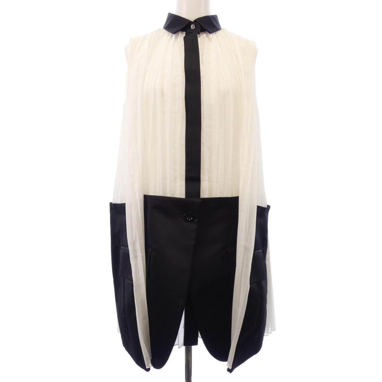 サカイ SACAI 22-06115 ワンピース
