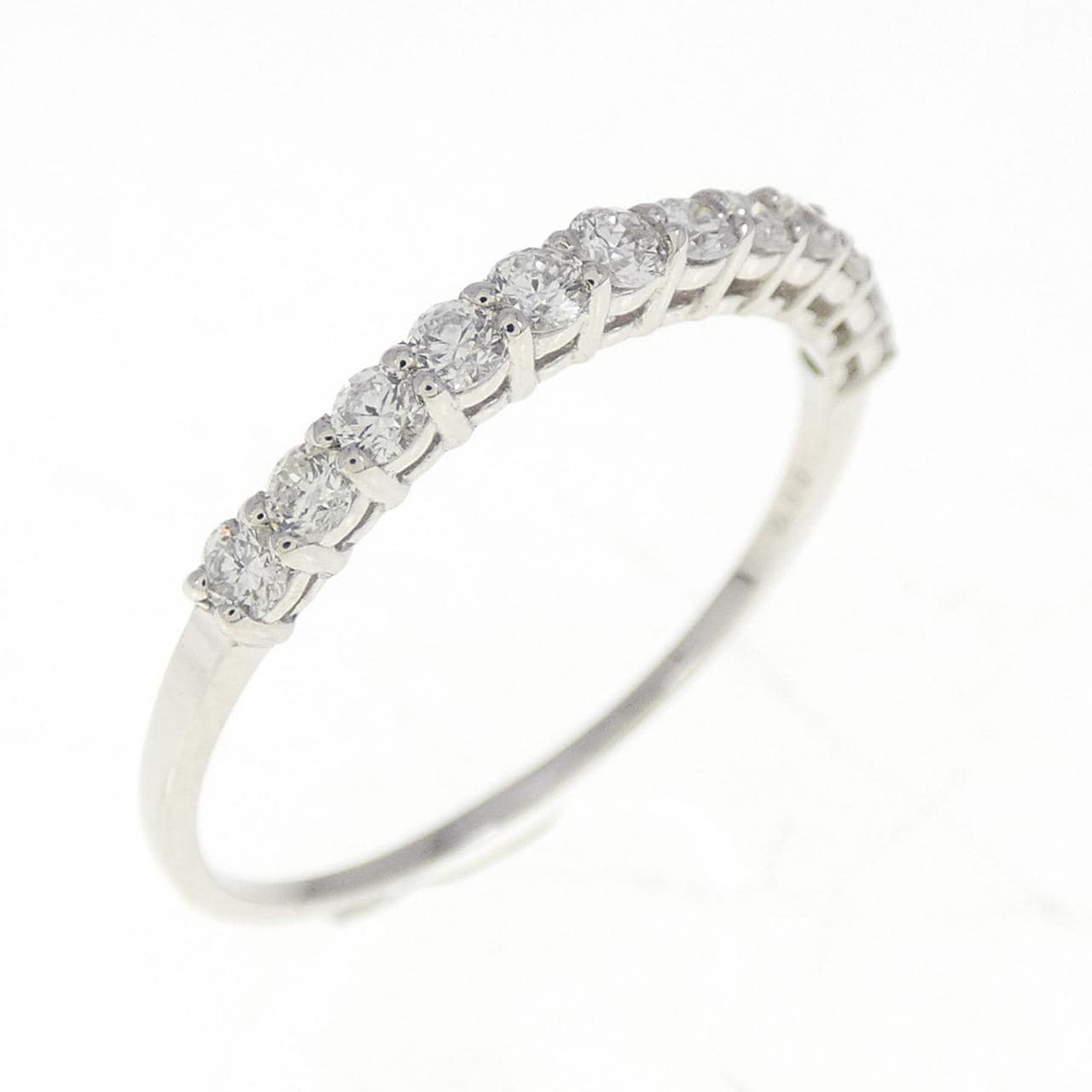 【新品】PT900 ダイヤモンド リング 0.30CT